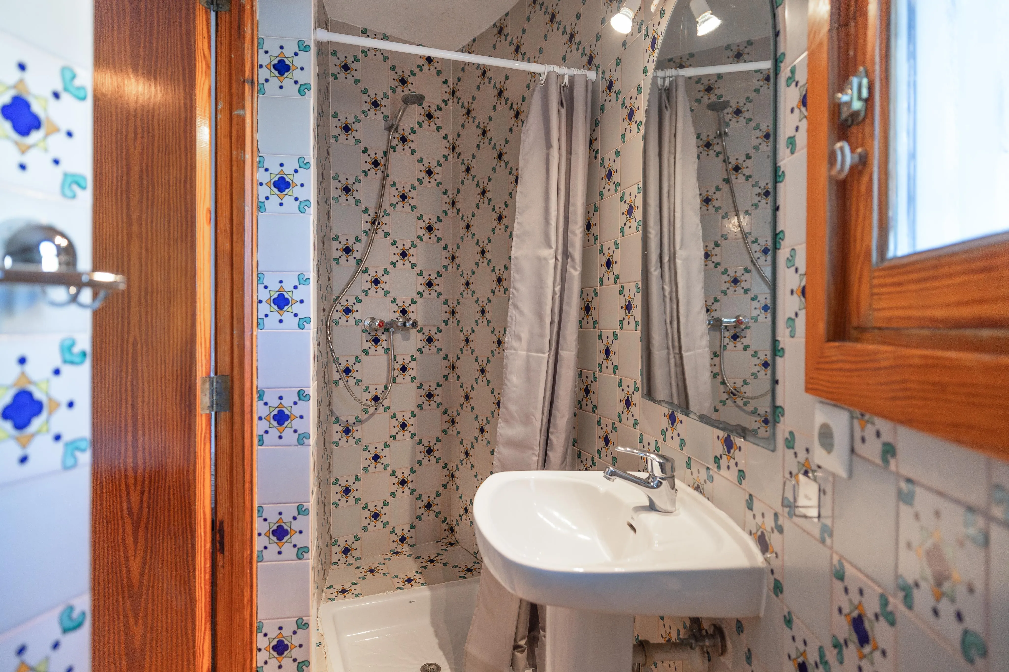 Villa i første havlinje med privat udsigtspunkt på klippen-12