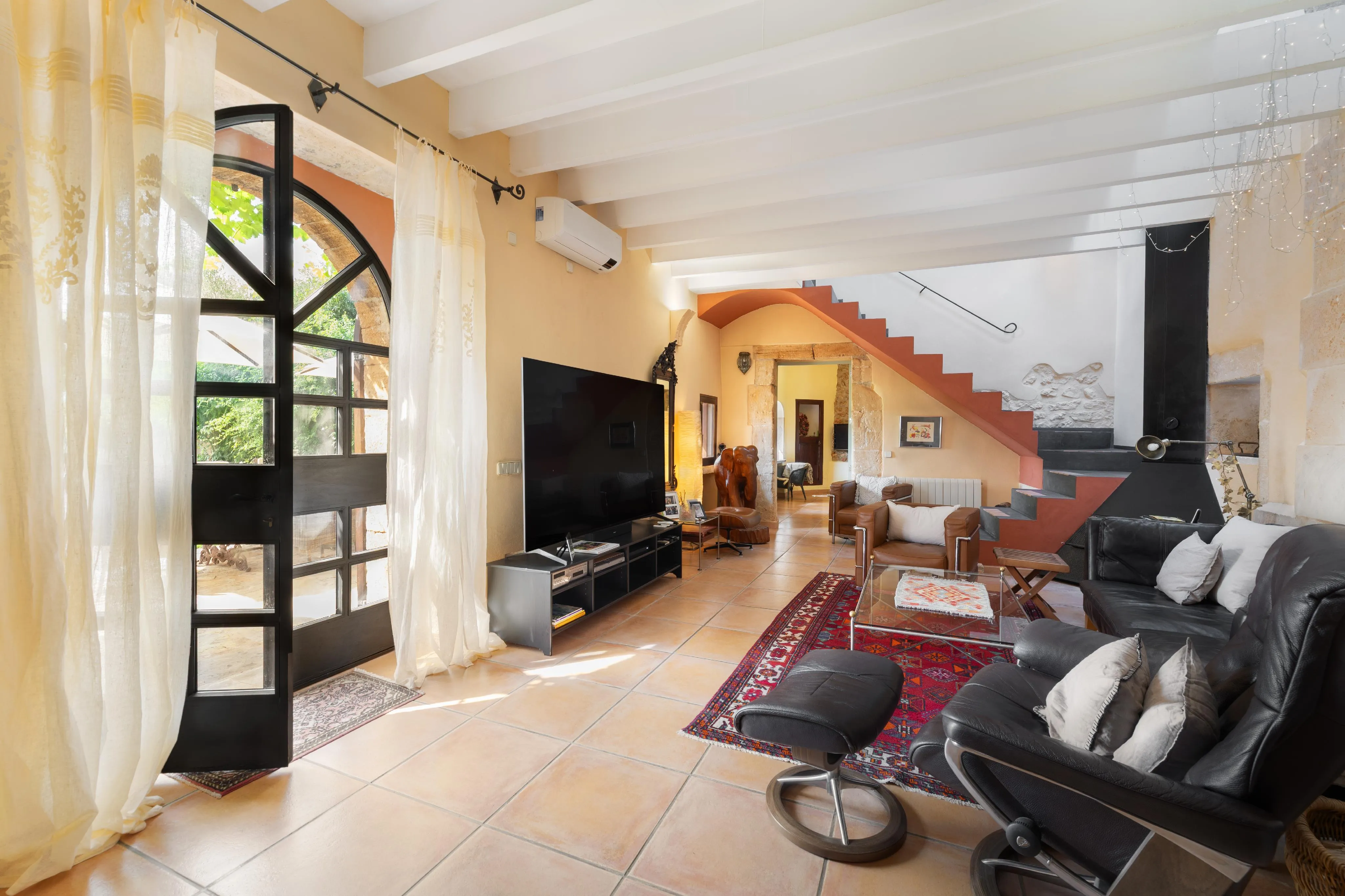 Charming mediterranean country house in Llucmajor-3