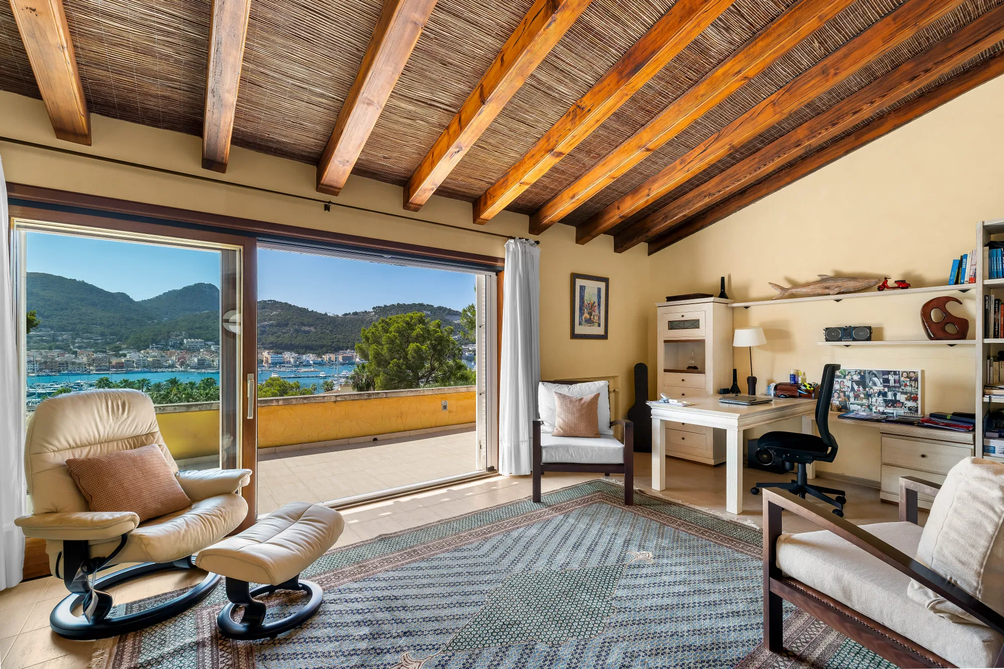 Exclusive villa with unobstructed harbour views and exceptional potential for development in Port Andratx-20