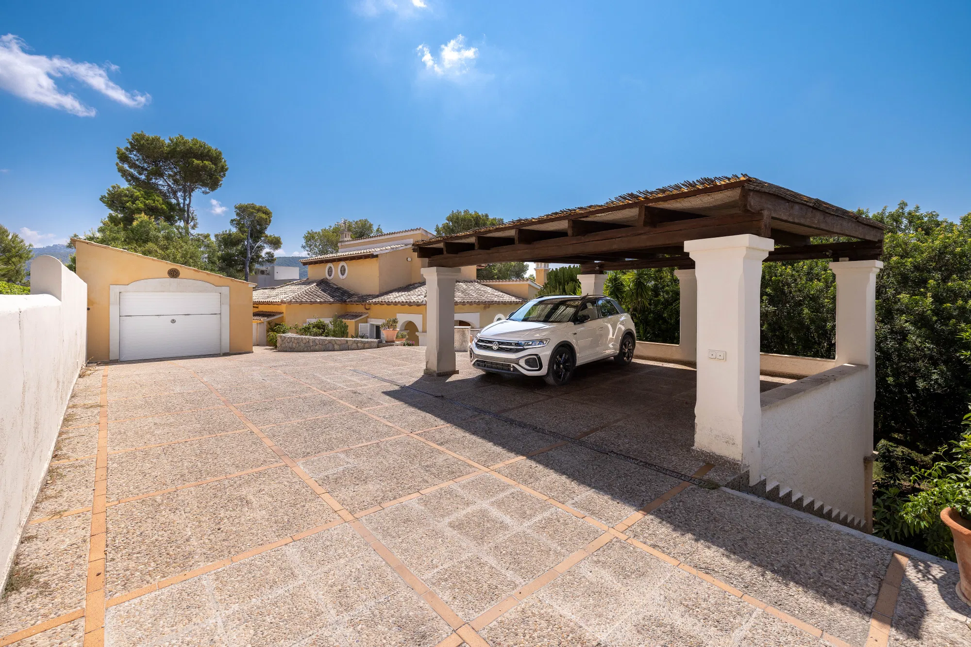 Exclusive villa with unobstructed harbour views and exceptional potential for development in Port Andratx-22
