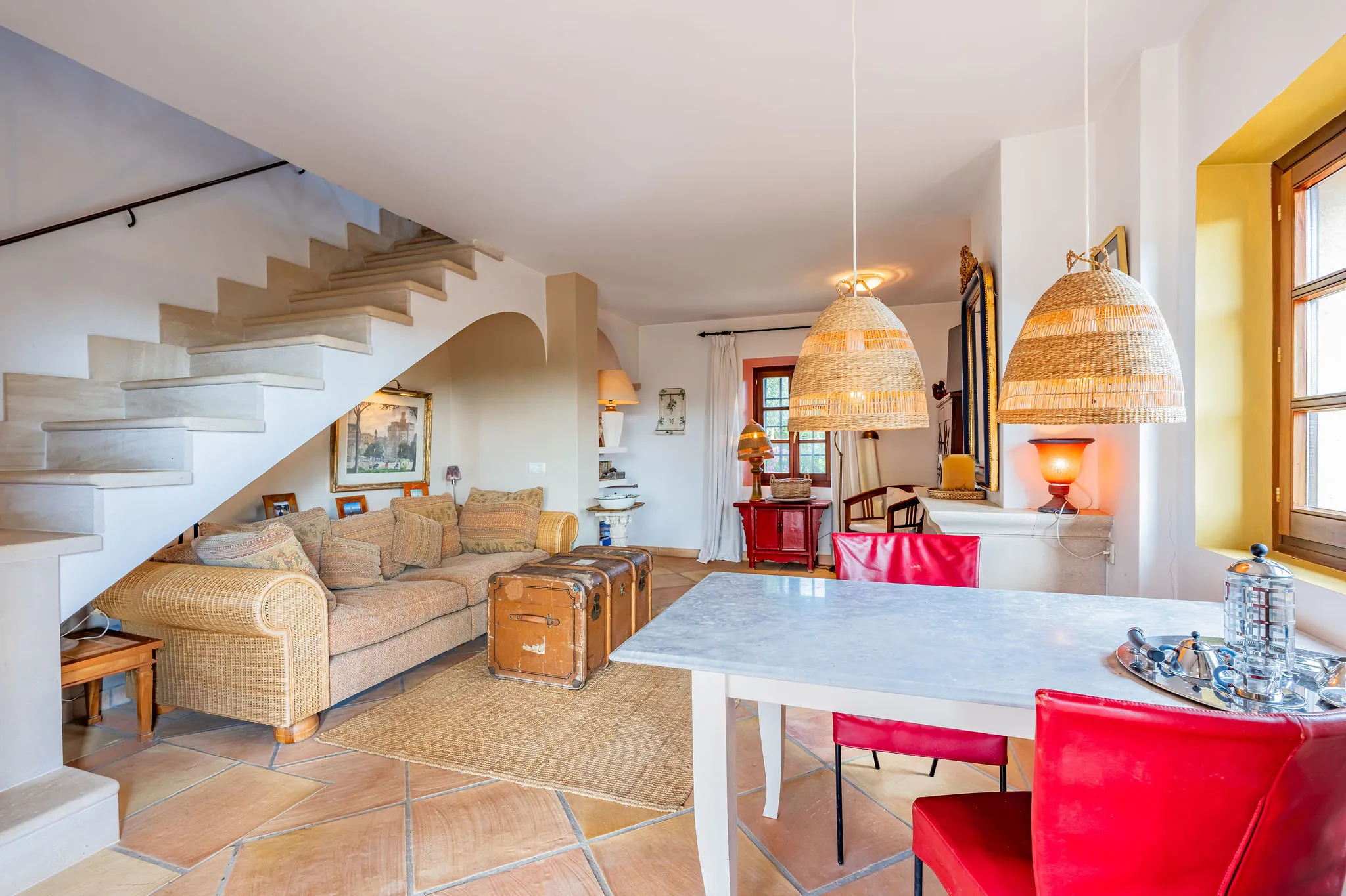 Finca junto al mar con jardín de ensueño-11