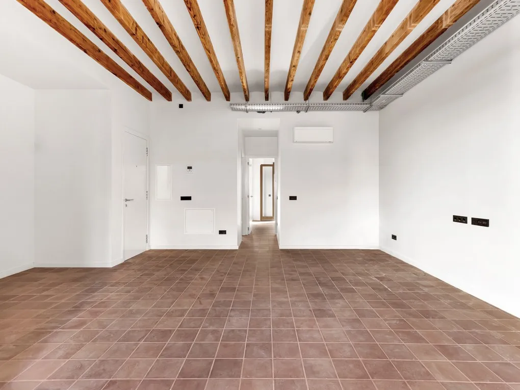 Nyrenoveret lejlighed i Gomila-5