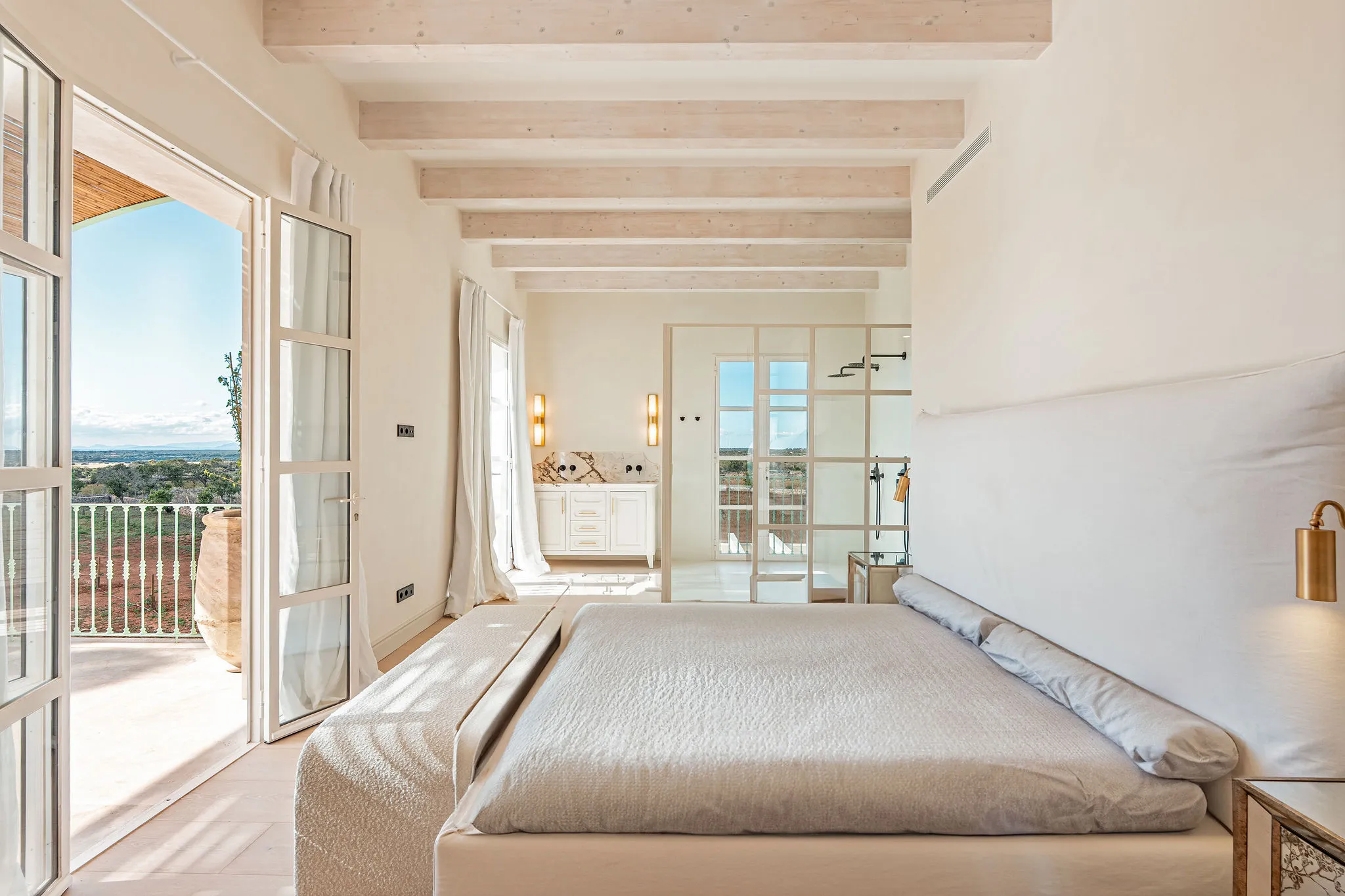 Finca di design con vista sul mare-5