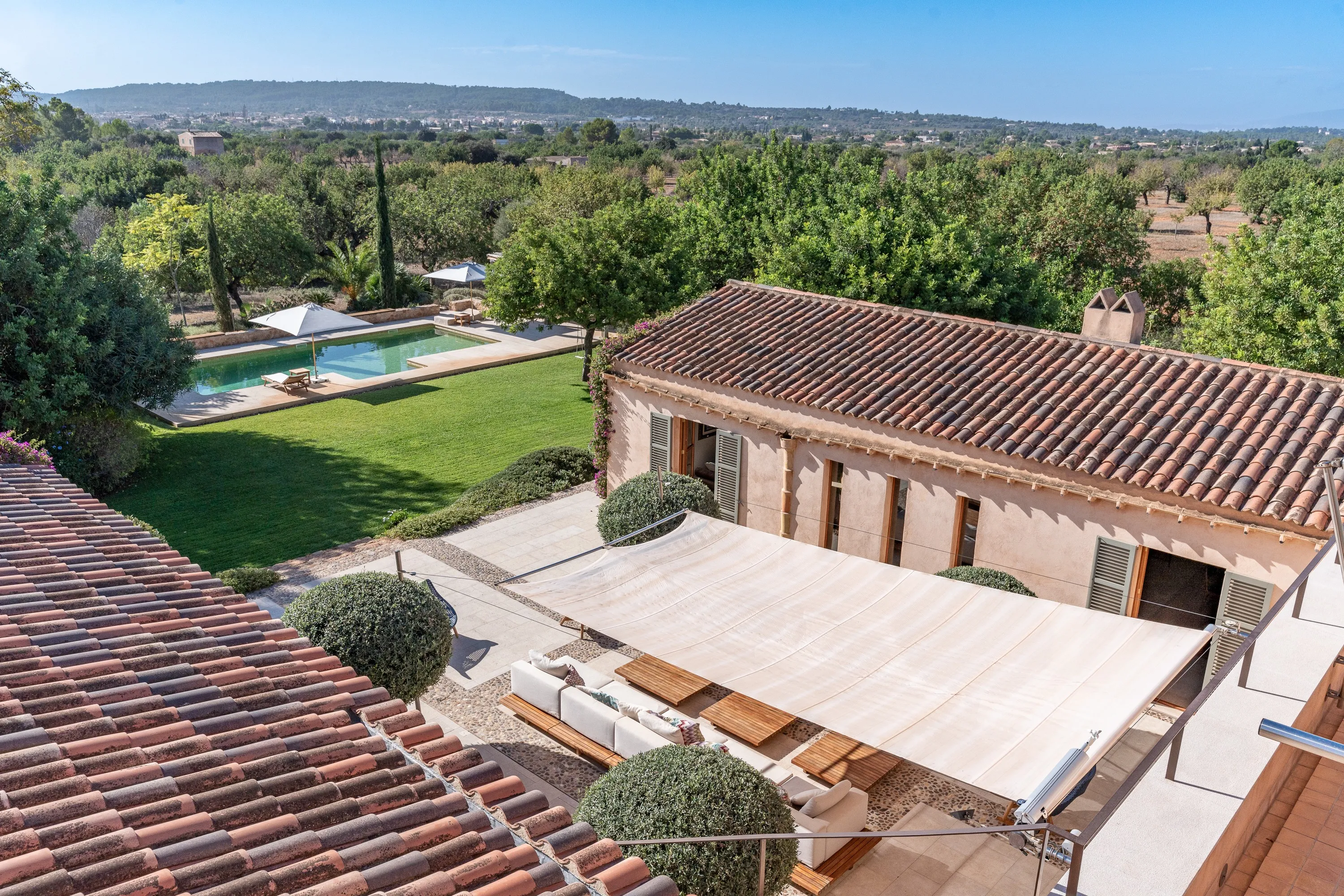 Selvforsynende middelhavsbolig med top beliggenhed-21