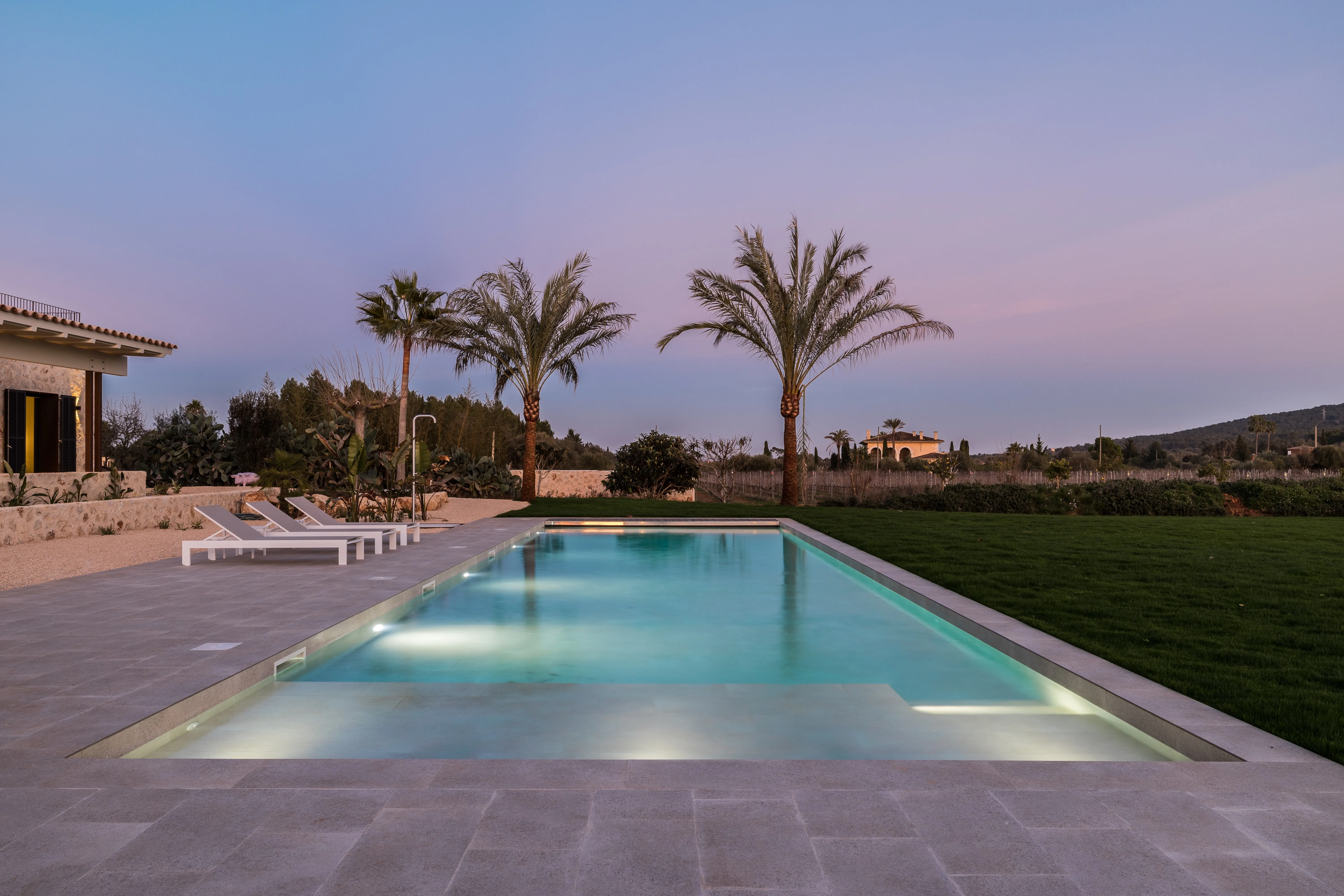 Self-sufficient finca with vineyard in Santa Maria-2