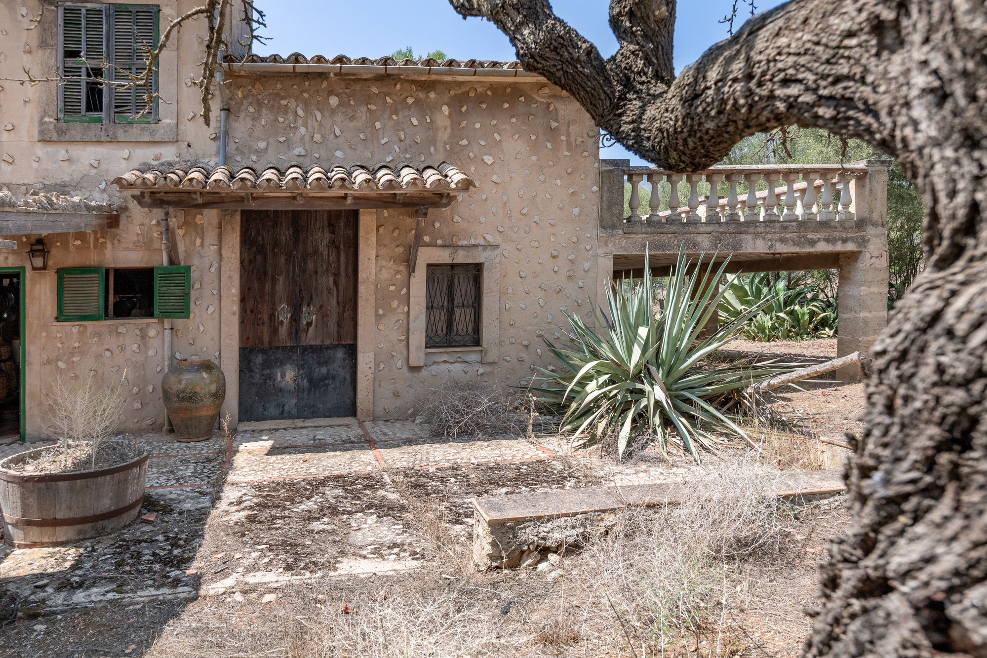 Finca with spectacular views in Alaró-11
