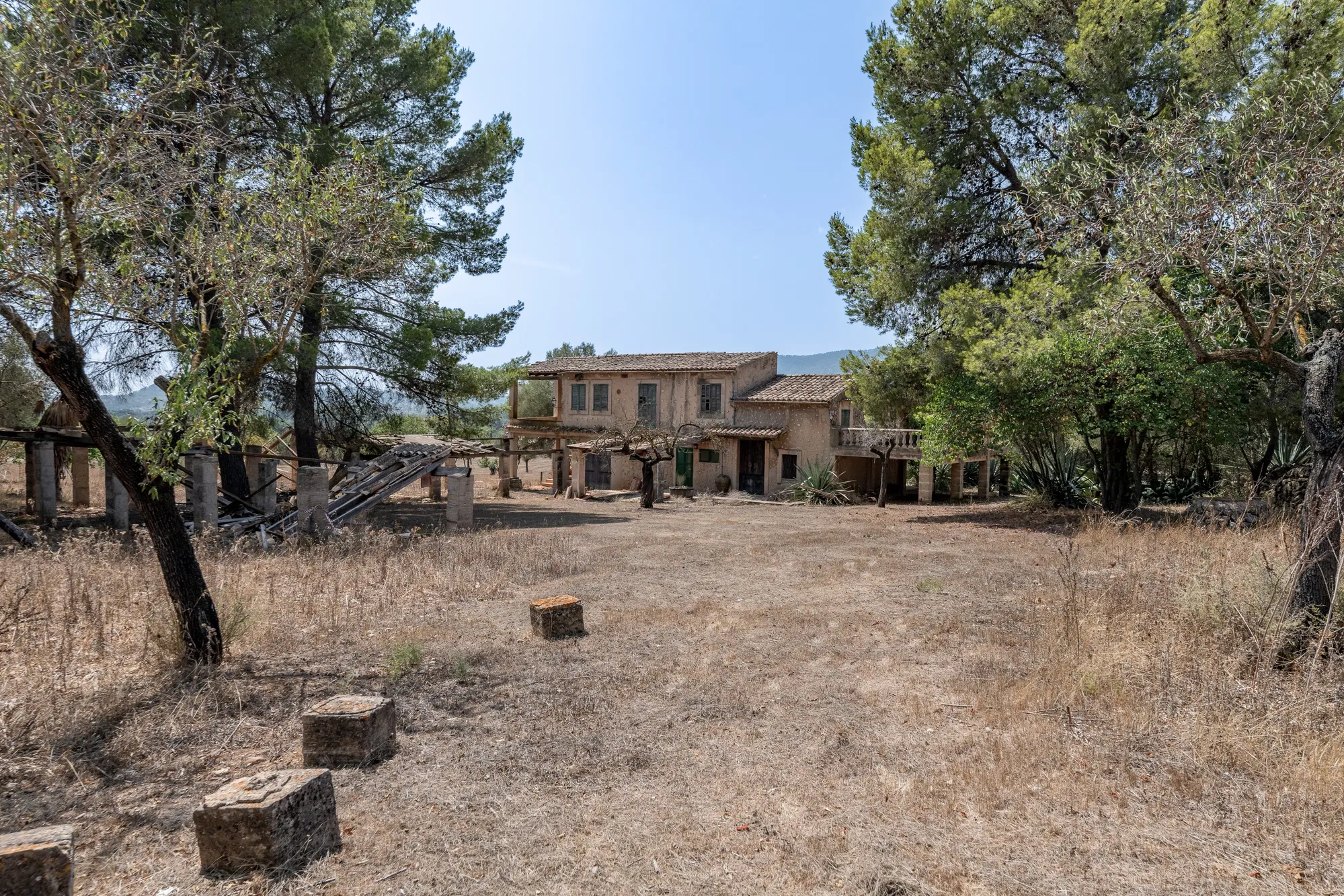 Finca with spectacular views in Alaró-2