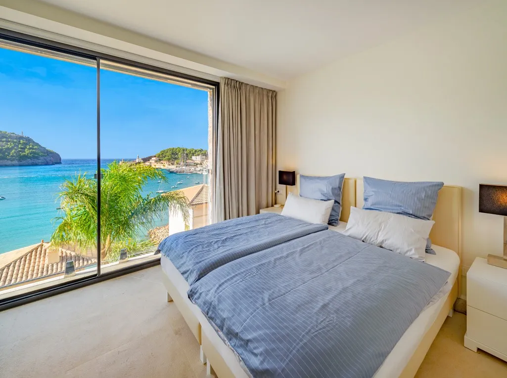Magnificent sea view villa in Puerto de Sóller-11