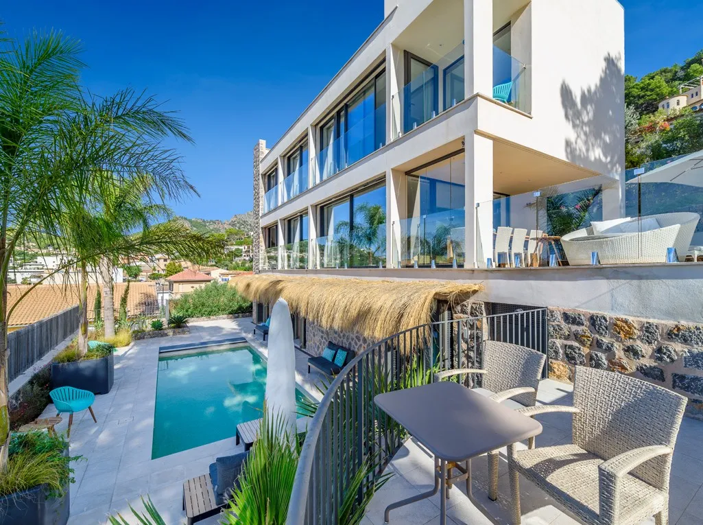 Storslået villa med havudsigt i Puerto Sóller-23