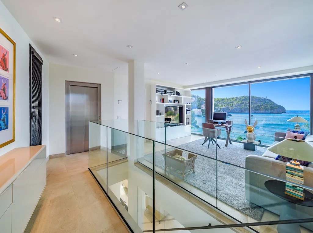 Storslået villa med havudsigt i Puerto Sóller-10
