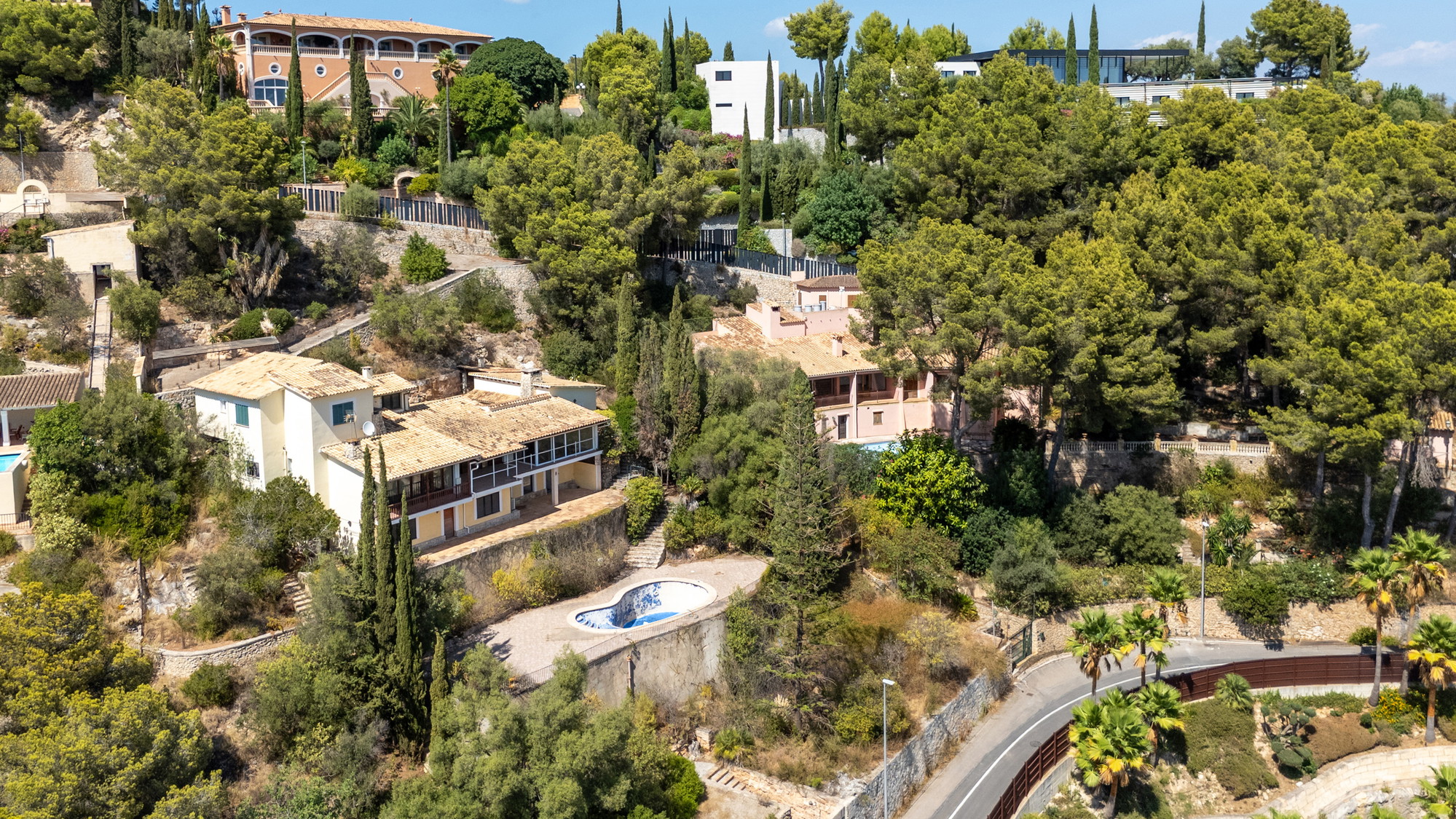 Spectacular sea view plot in Son Vida-4