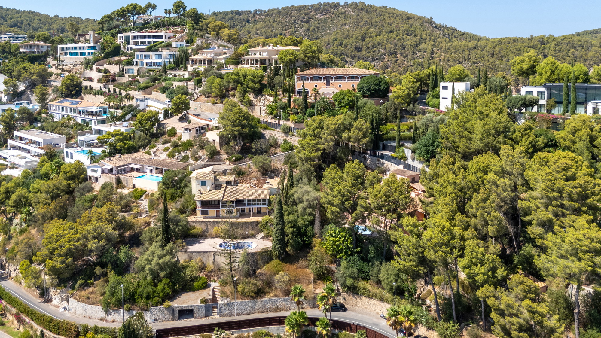 Spectacular sea view plot in Son Vida-5