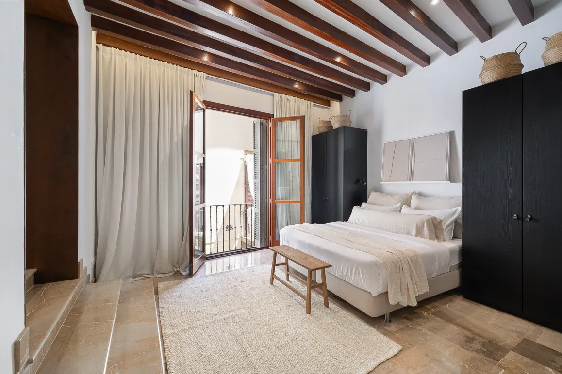 Elegante casa a schiera con terrazza nel quartiere di Calatrava-10