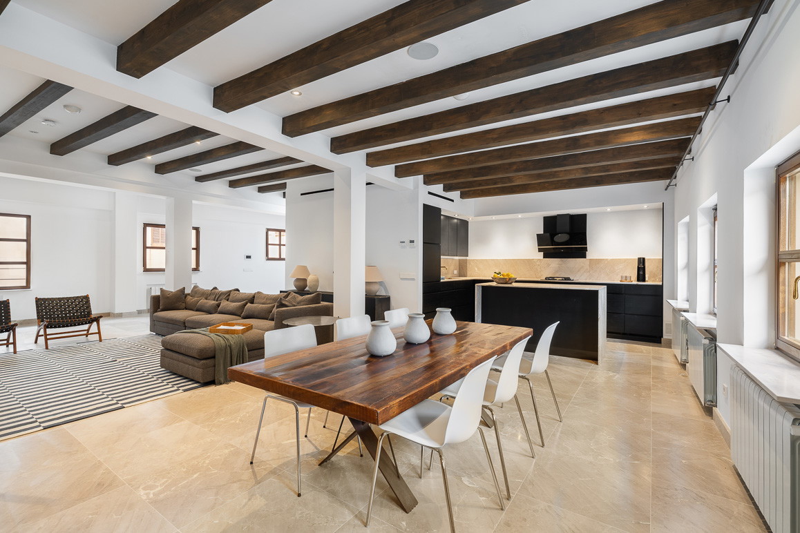 Elegante casa a schiera con terrazza nel quartiere di Calatrava-7