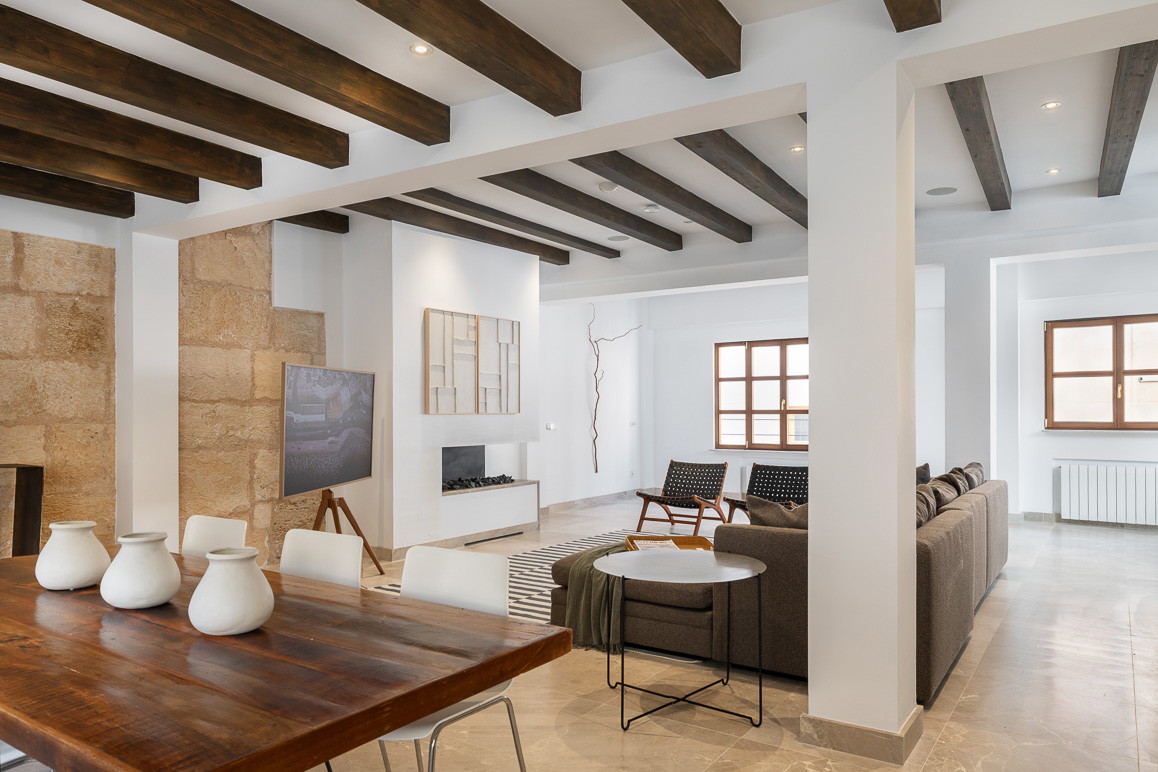 Elegante casa a schiera con terrazza nel quartiere di Calatrava-6