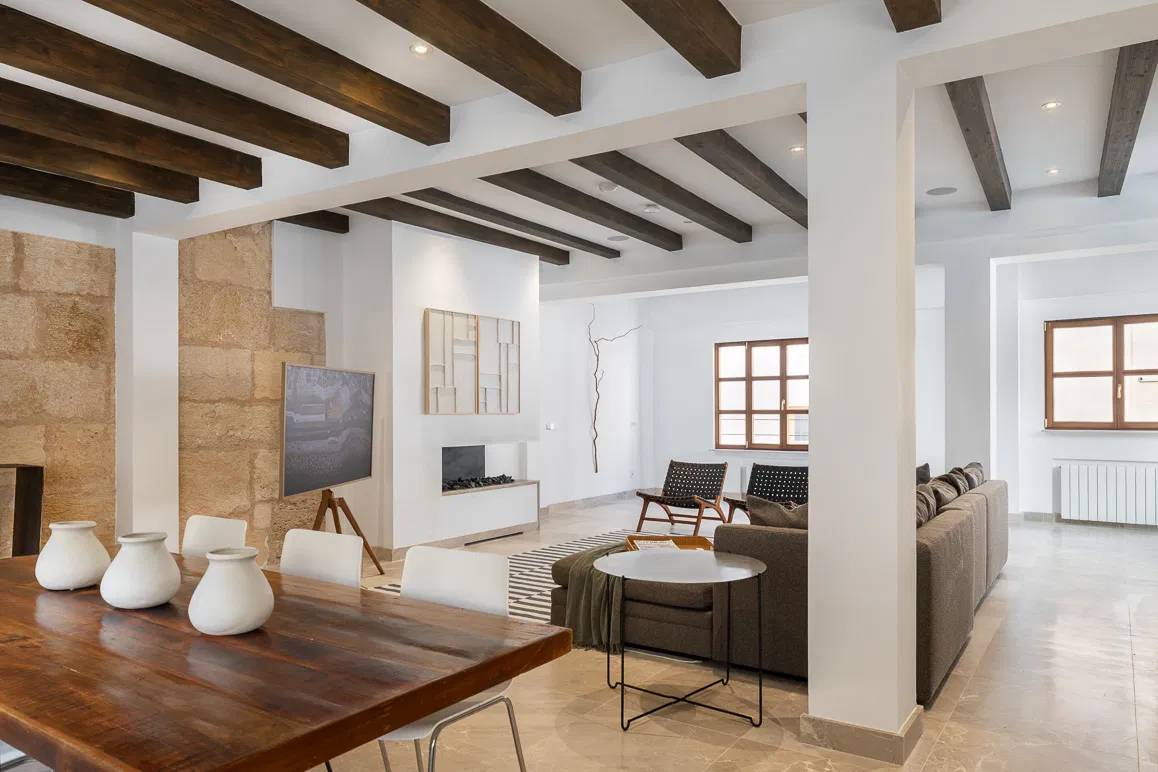 Elegante casa a schiera con terrazza nel quartiere di Calatrava-6