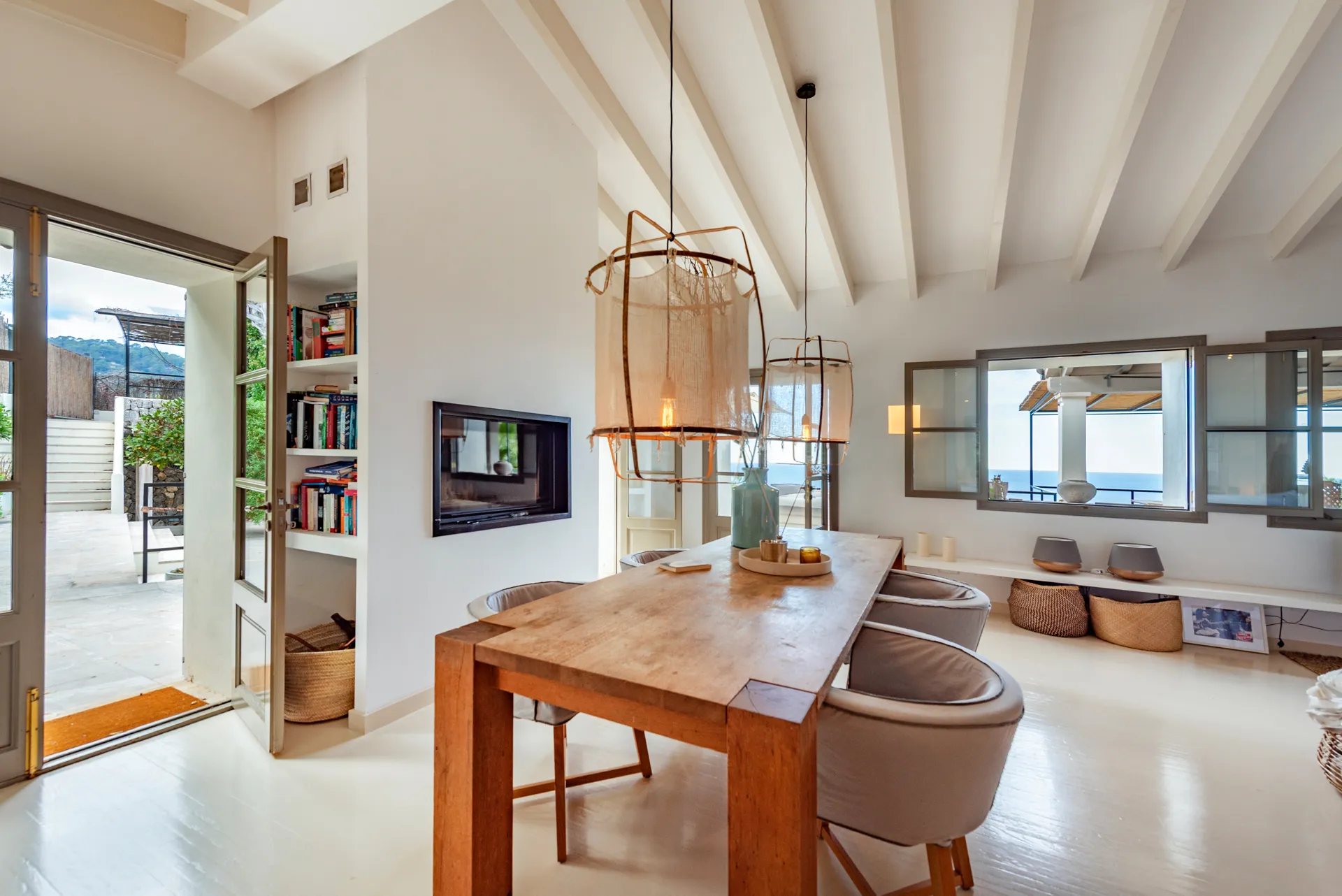 Un trésor rare à Deià - Une élégance intemporelle avec une vue infinie sur la mer-2