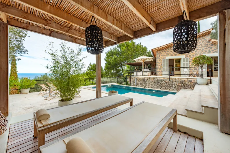 Un trésor rare à Deià - Une élégance intemporelle avec une vue infinie sur la mer