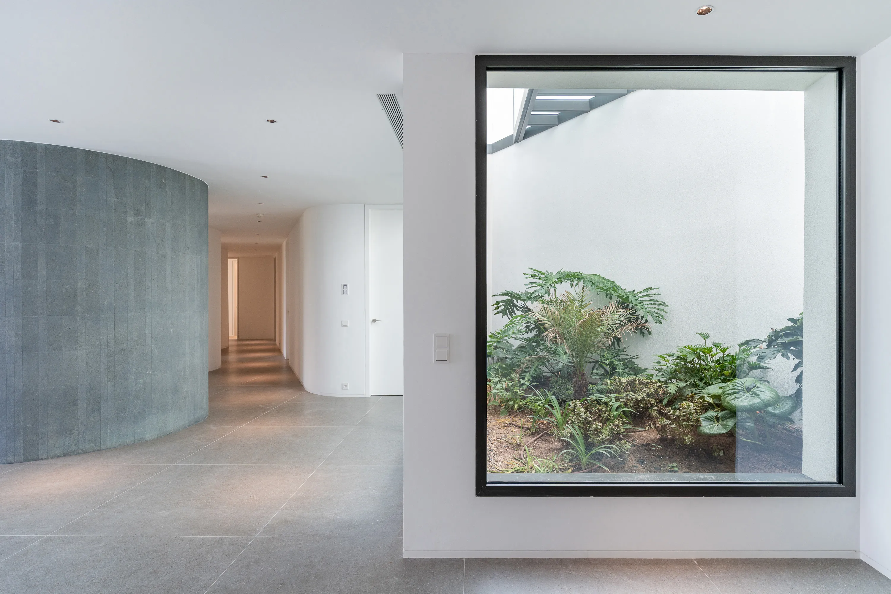 Esclusiva villa di nuova costruzione con vista panoramica e parziale sul mare a Son Vida-12