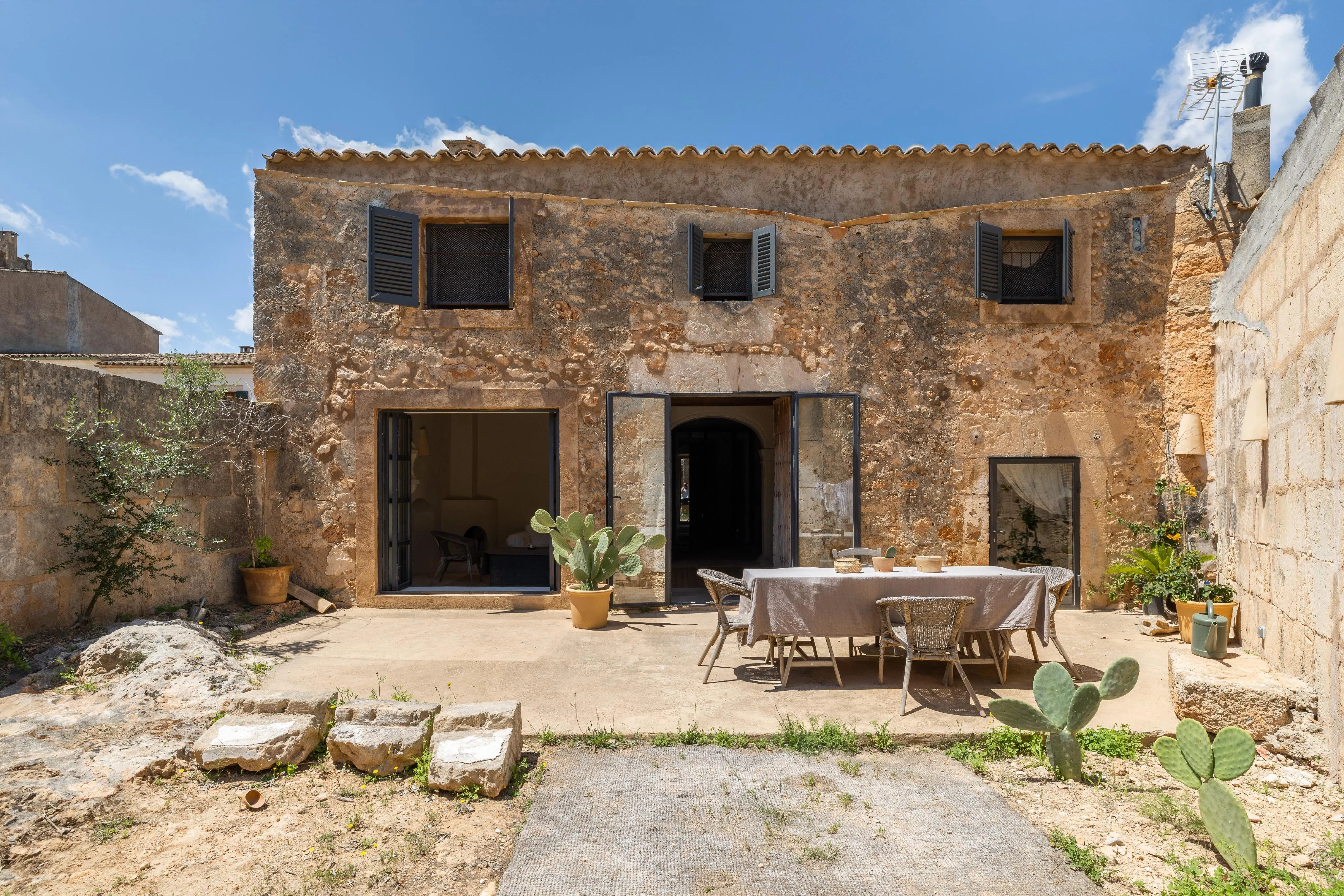 Encantadora casa de poble a Algaida-1