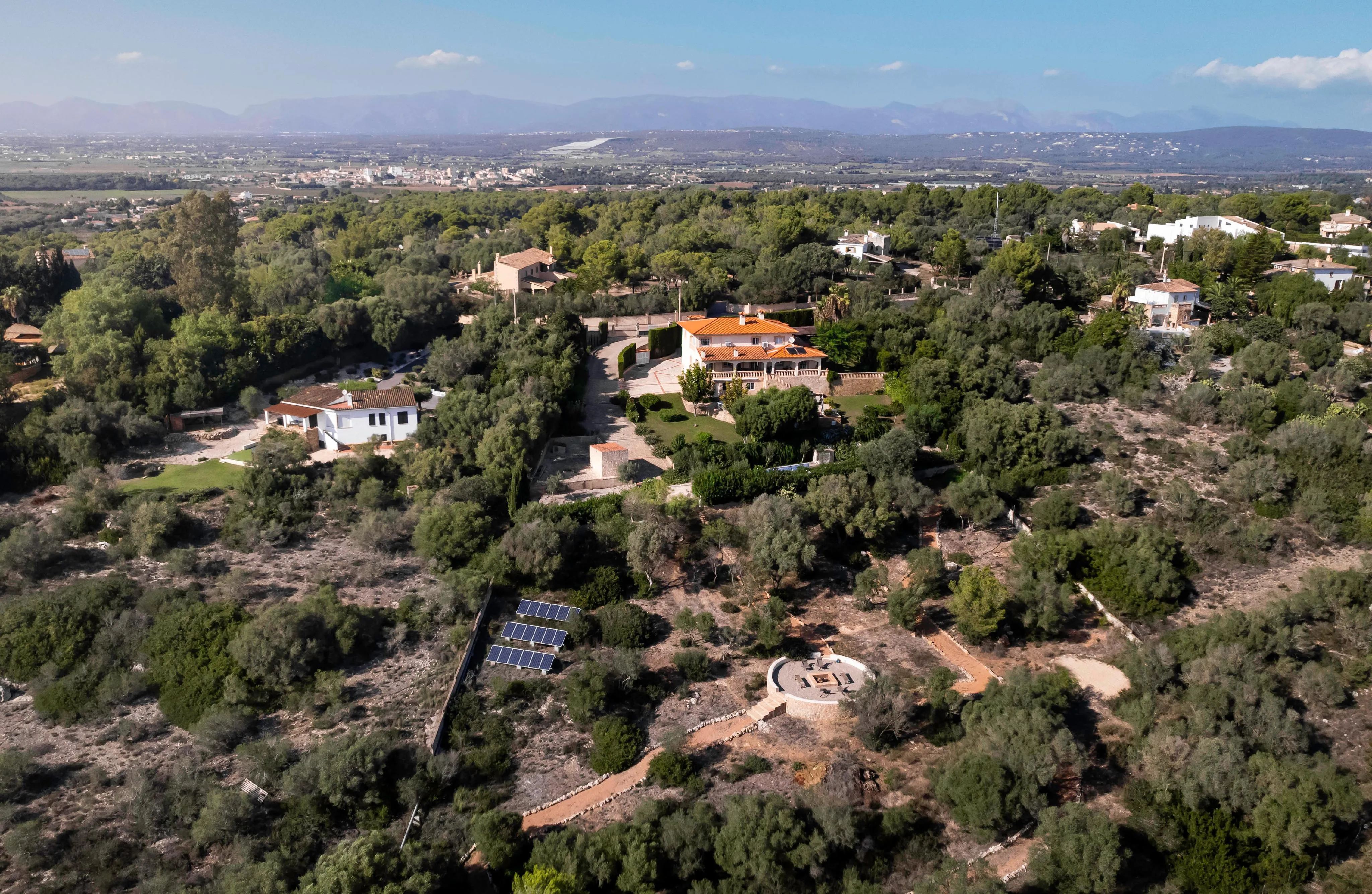 Esclusiva proprietà mediterranea in una posizione centrale e privilegiata con molti extra-14