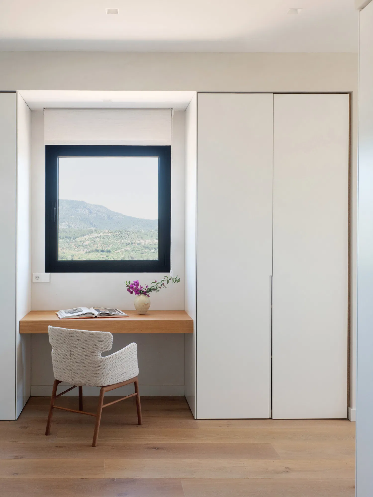Modern sea view villa in a quiet location-14