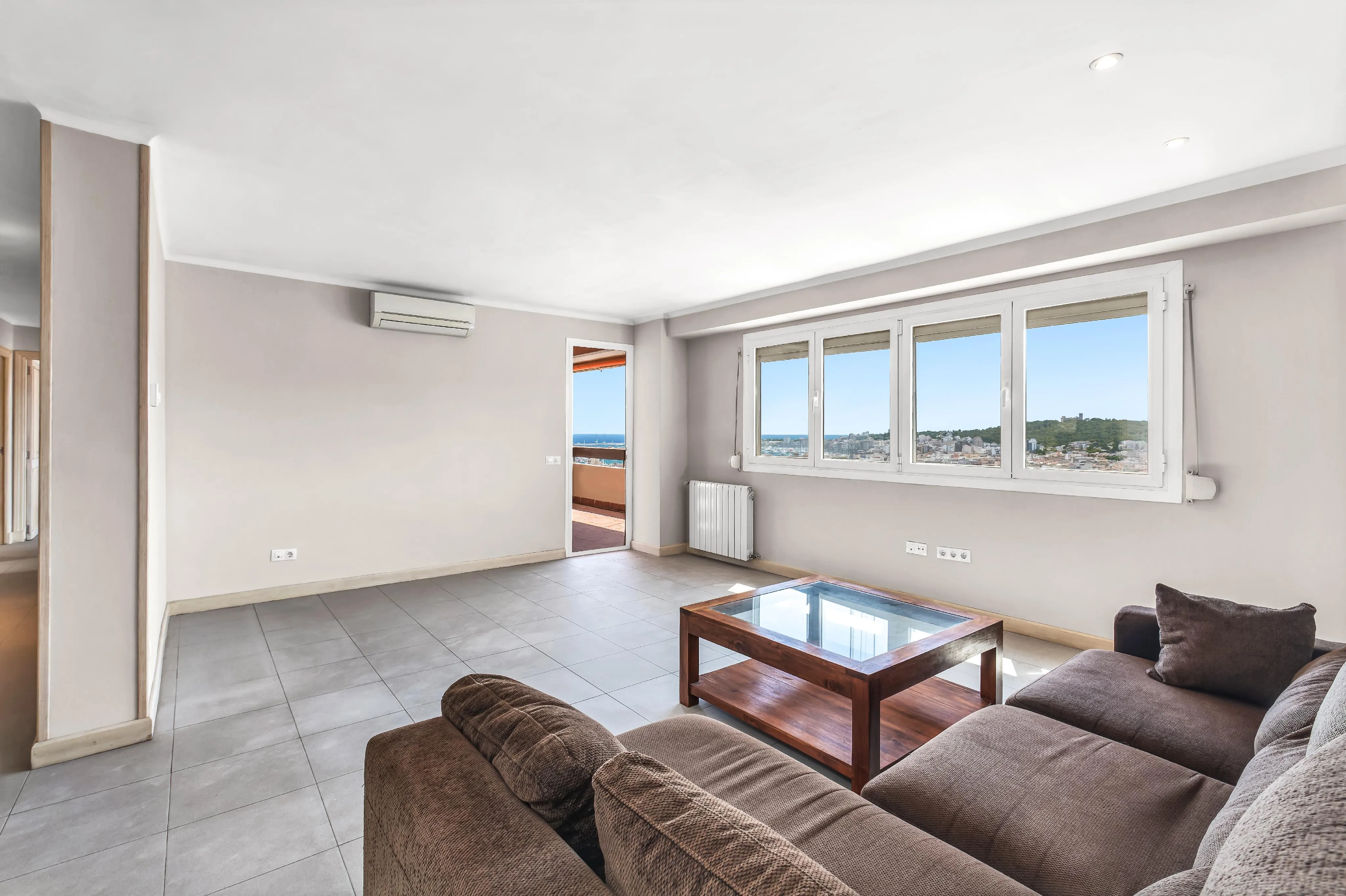 Una casa con balcone con vista sul mare e tramonti indimenticabili nel cuore di Palma-1