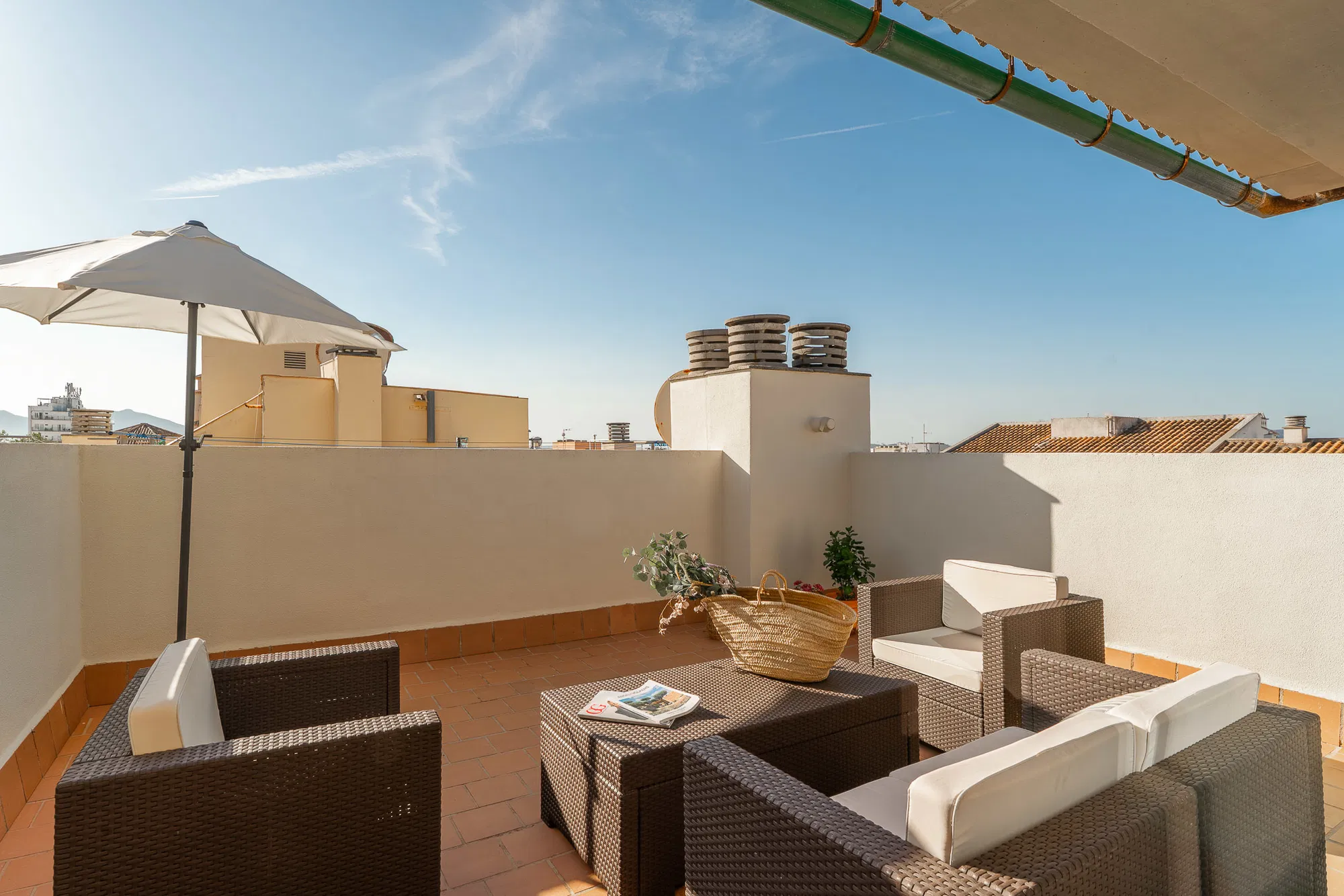 Bright penthouse with private roof terrace, Puerto Pollensa-2