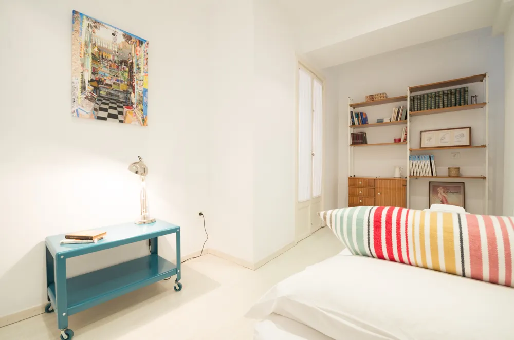 Elegant i lluminós apartament amb balcó en ple cor del Borne, amb vista a la Catedral-10