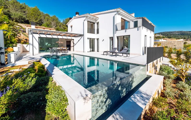 Beautiful family home in Esporles
