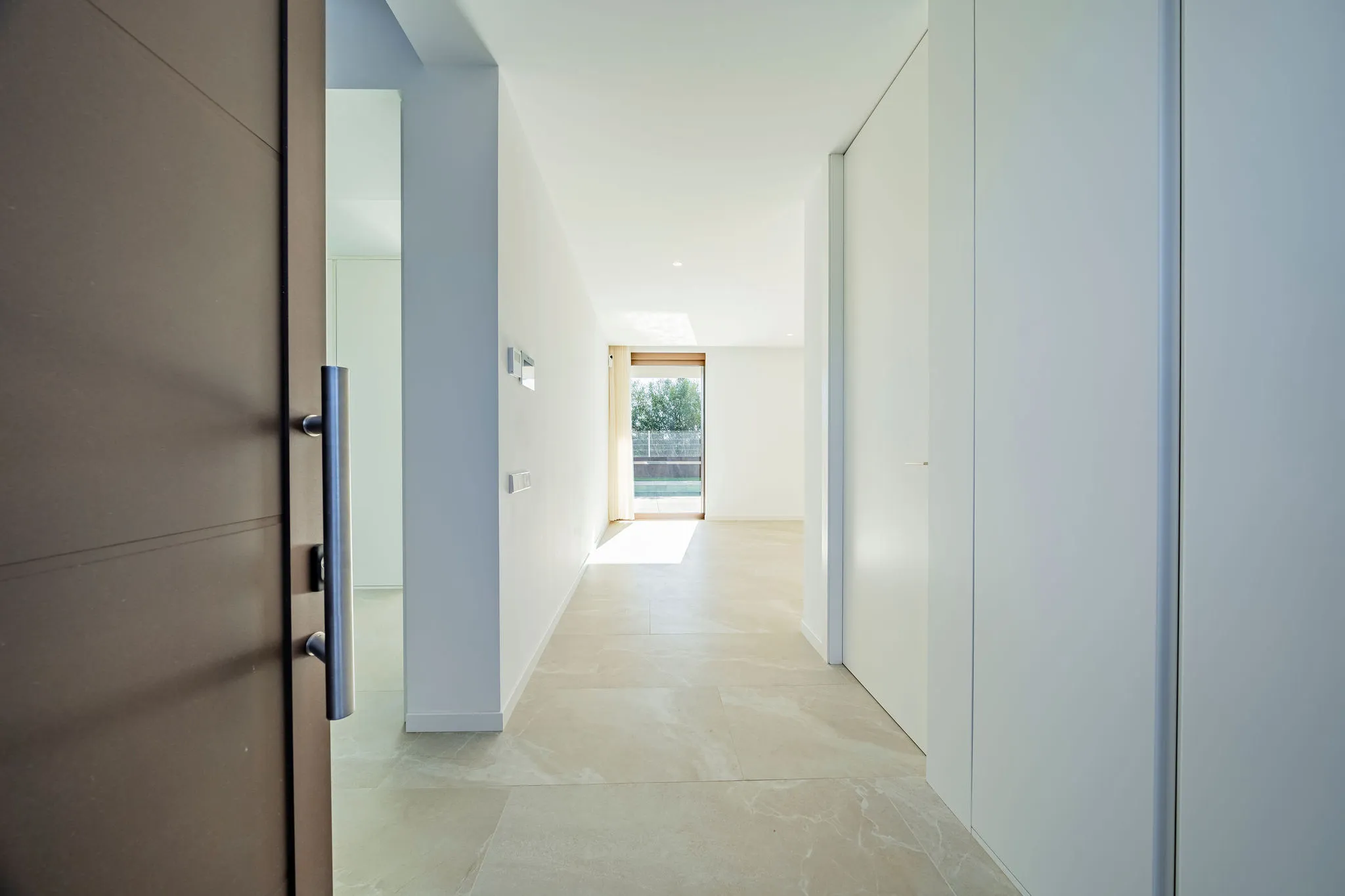 Villa estilo 'Bauhaus' con vista despejada y perfecto equilibrio energético-5