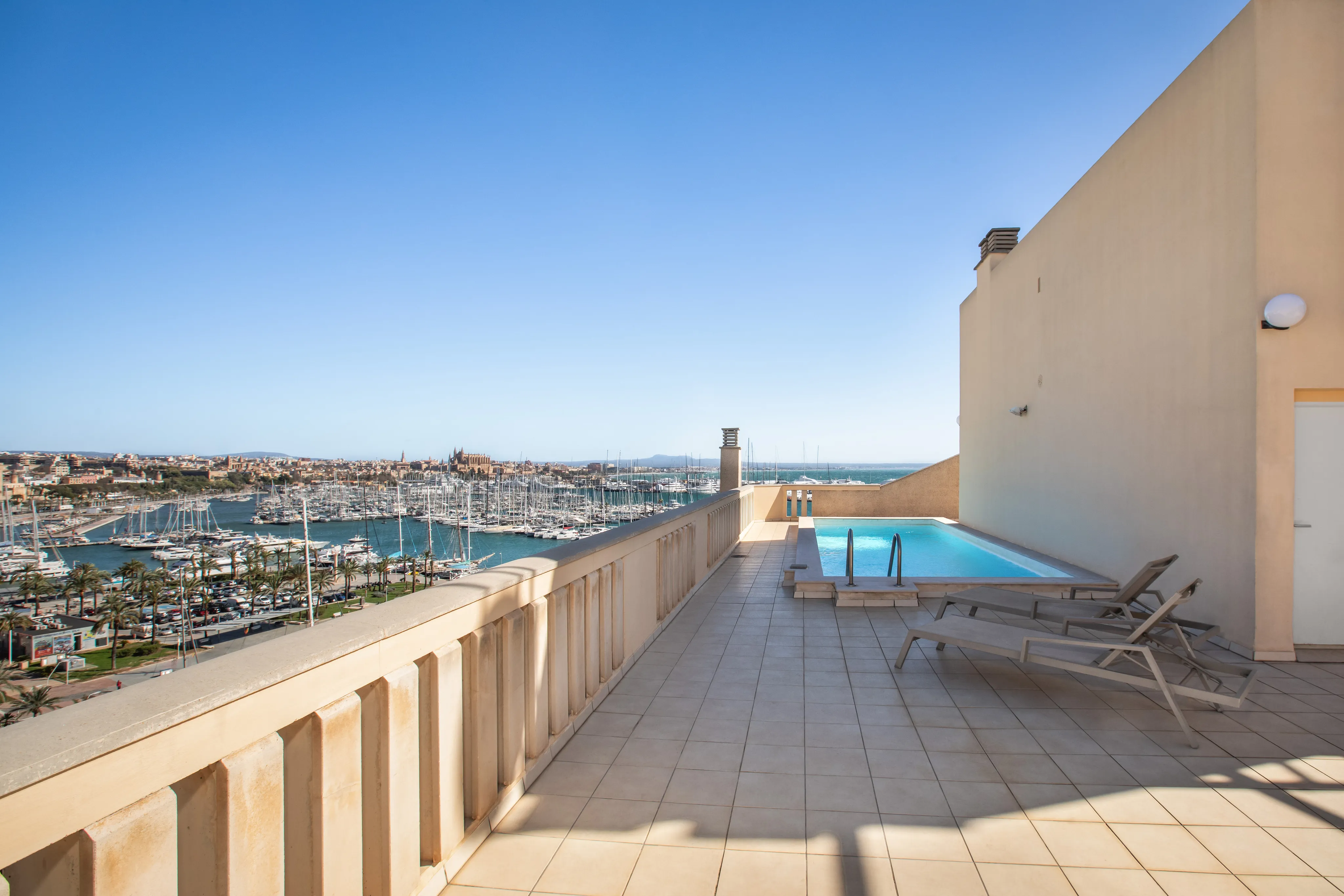 Современная квартира в Пальме-14