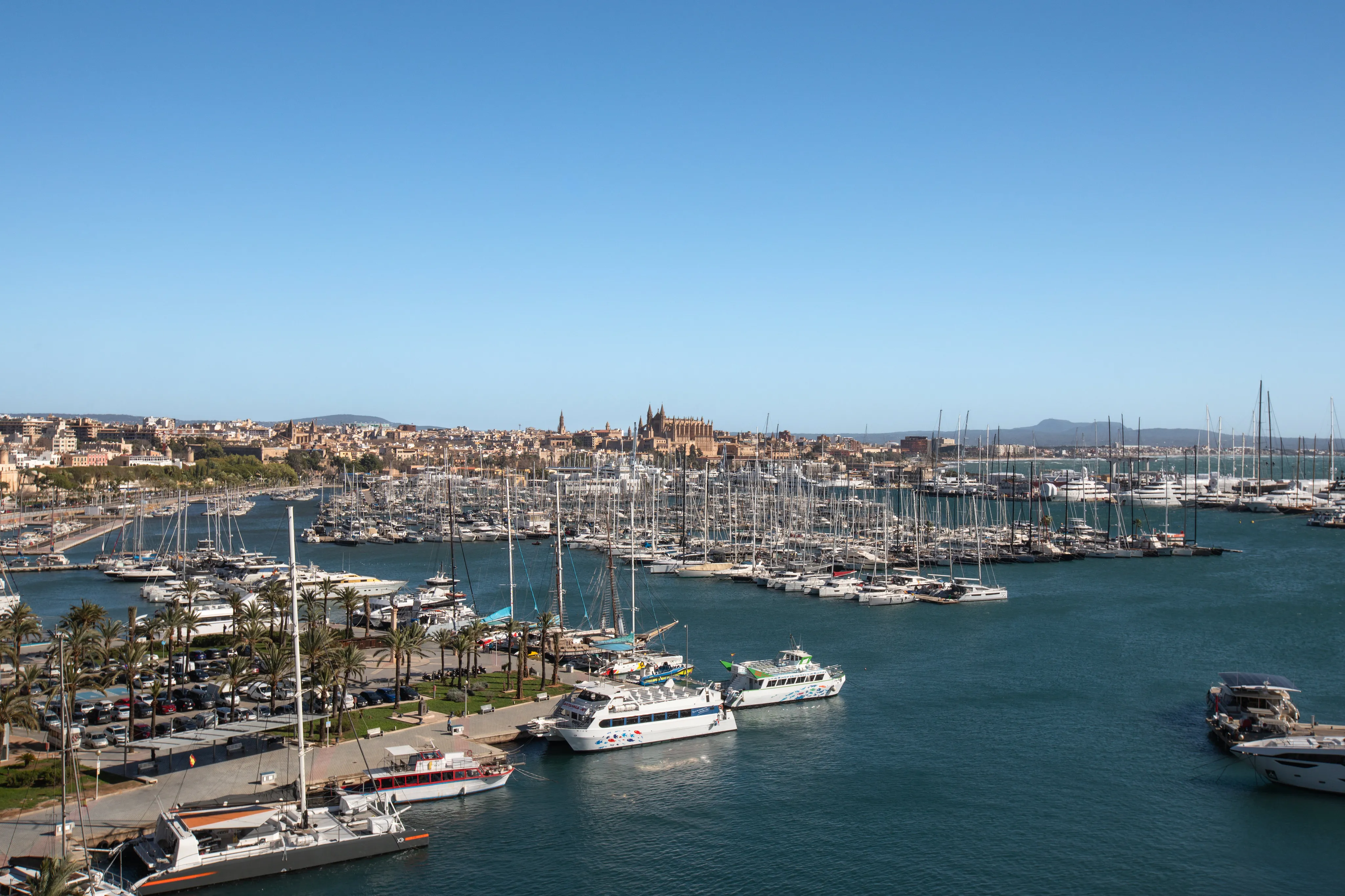 Современная квартира в Пальме-17