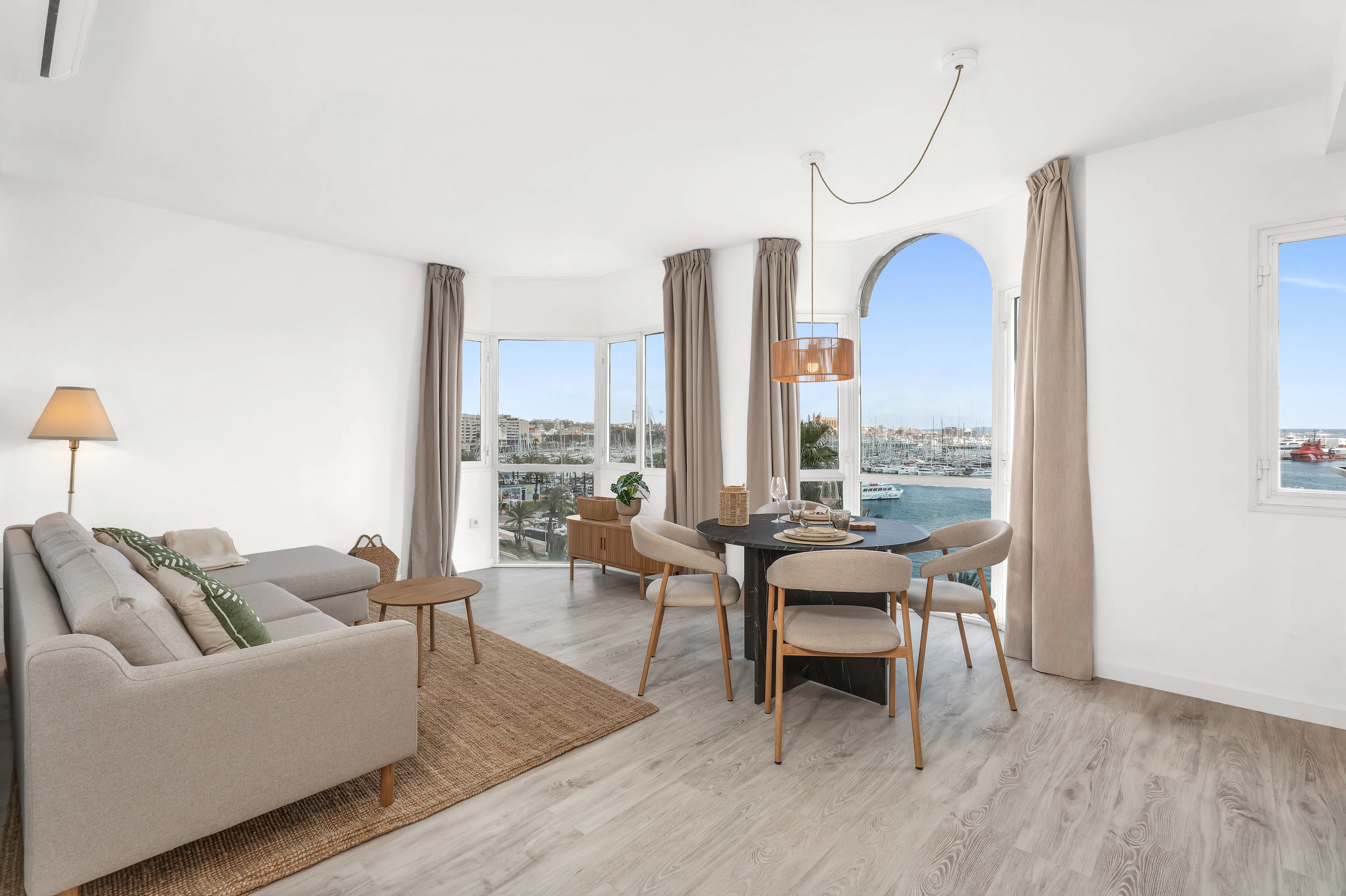 Современная квартира в Пальме-1