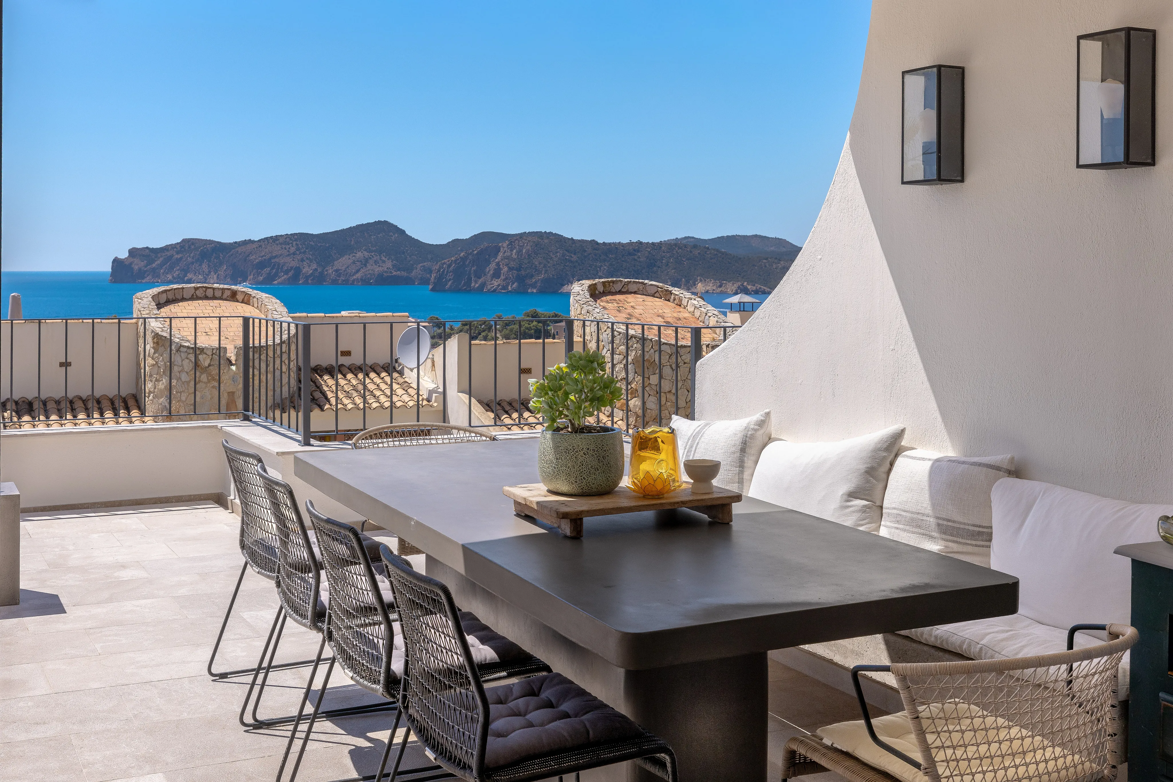 Panoramic sea view townhouse in Nova Santa Ponsa-14