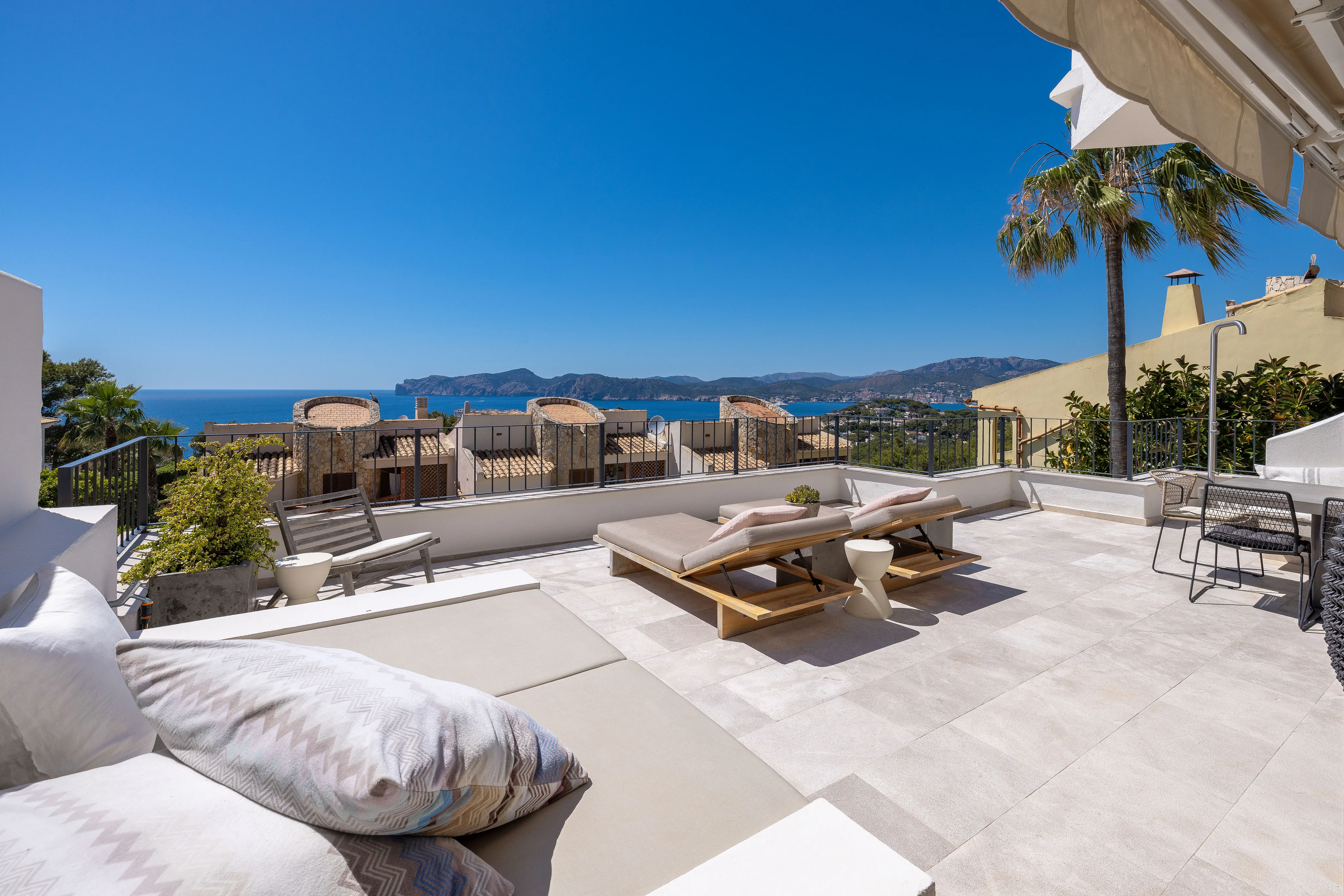 Panoramic sea view townhouse in Nova Santa Ponsa-2