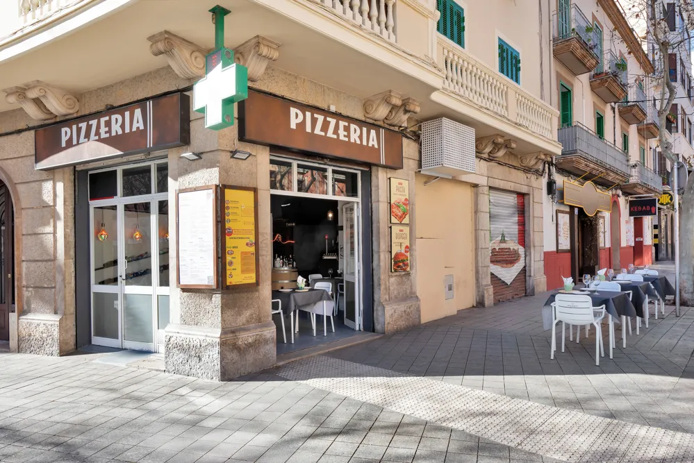 Pizzeria för överlåtelse i ett utmärkt läge i Palma-2
