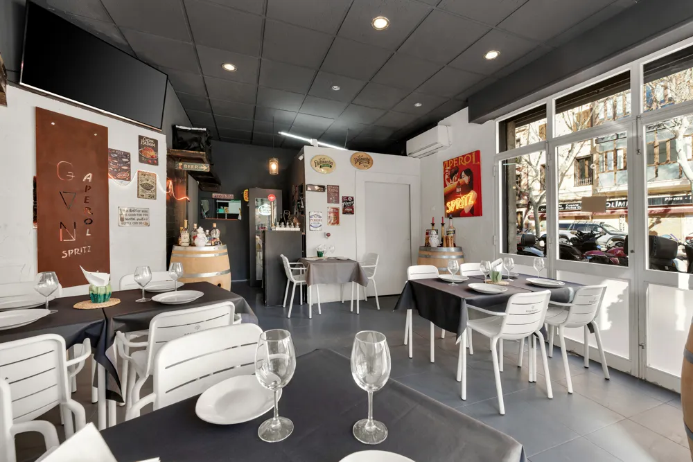 Pizzeria voor overdracht op een toplocatie in Palma-4