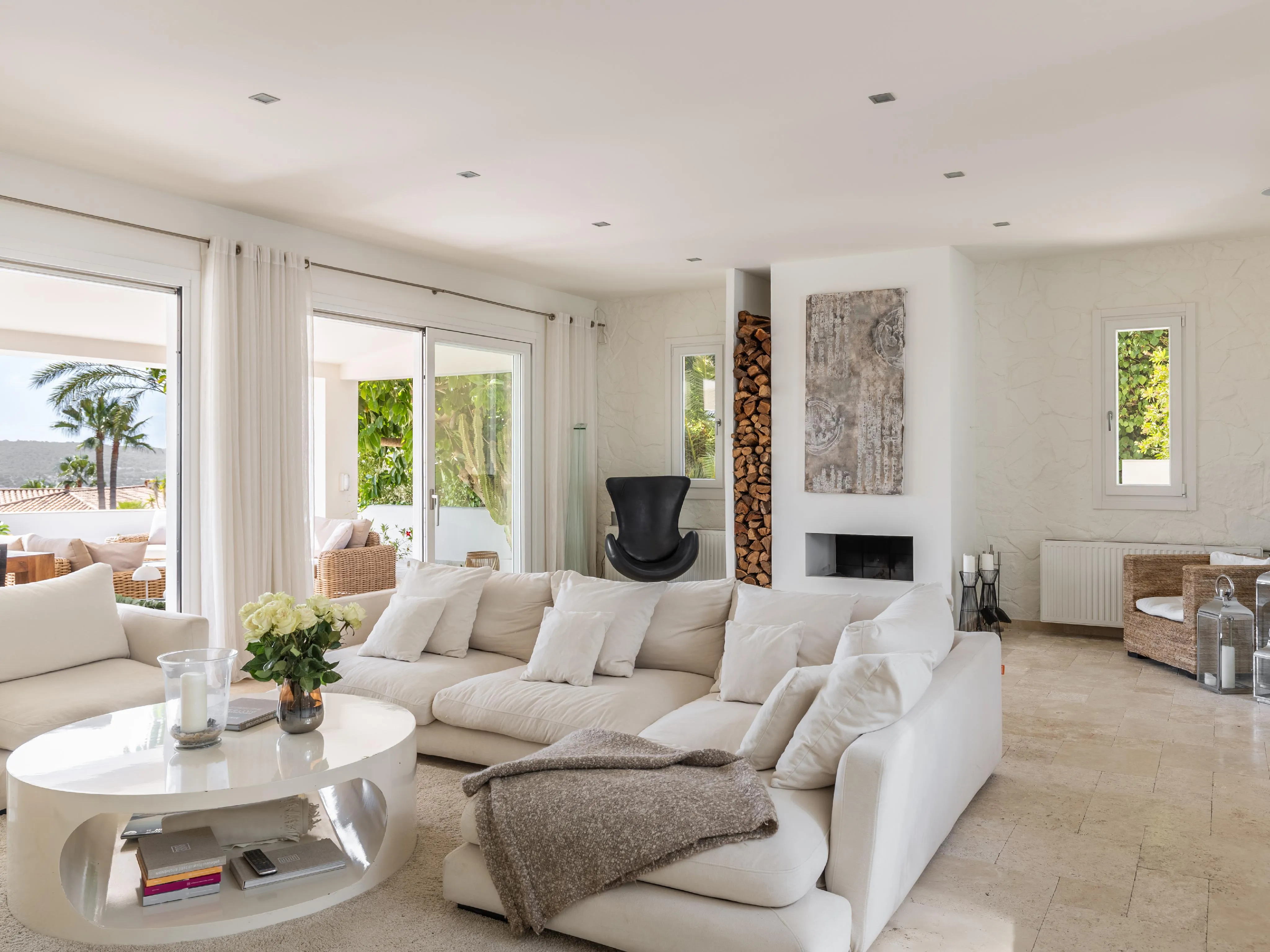 Moderne mediterrane villa met zeezicht in populaire woonwijk-5