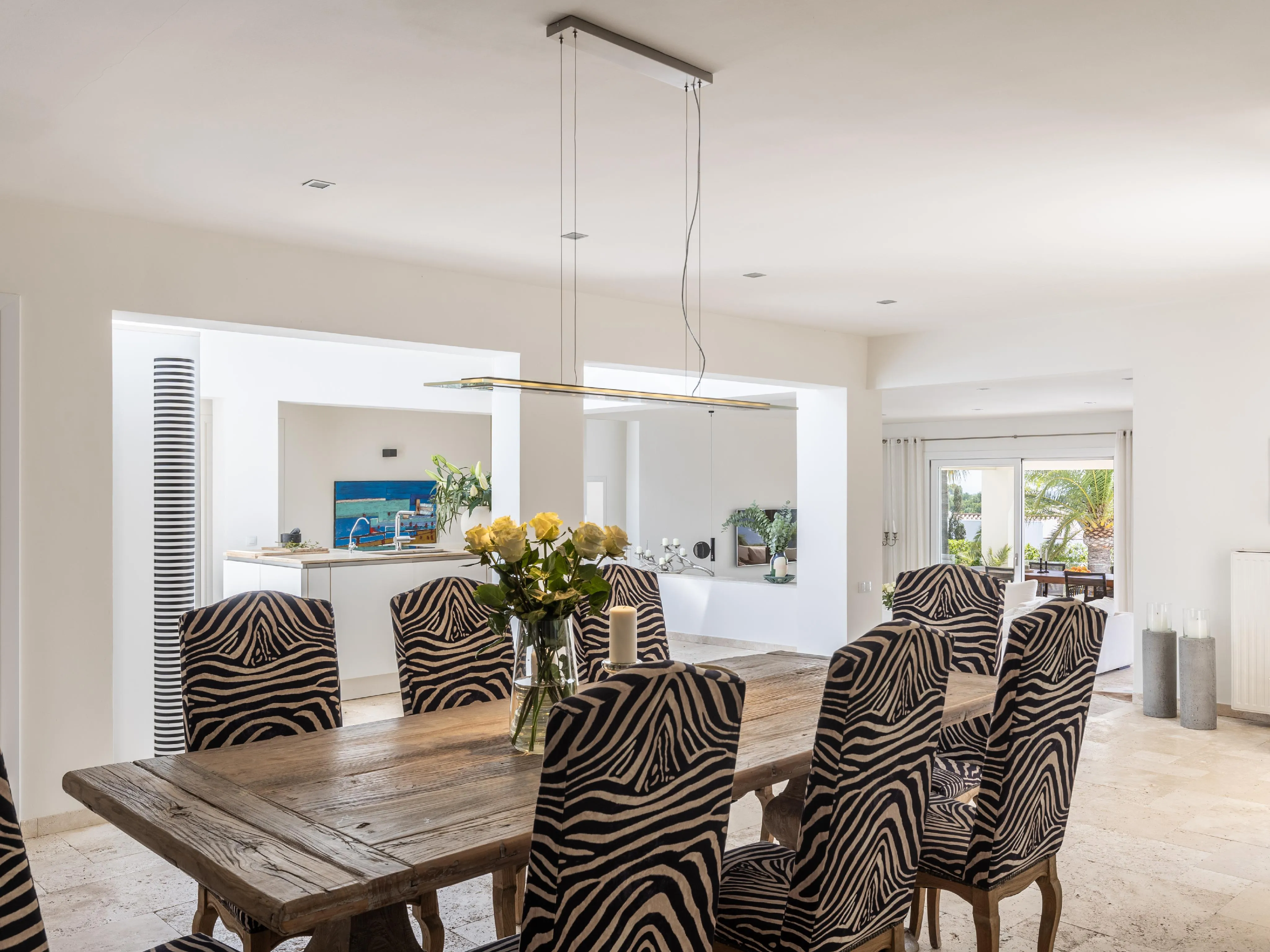 Moderne mediterrane villa met zeezicht in populaire woonwijk-6