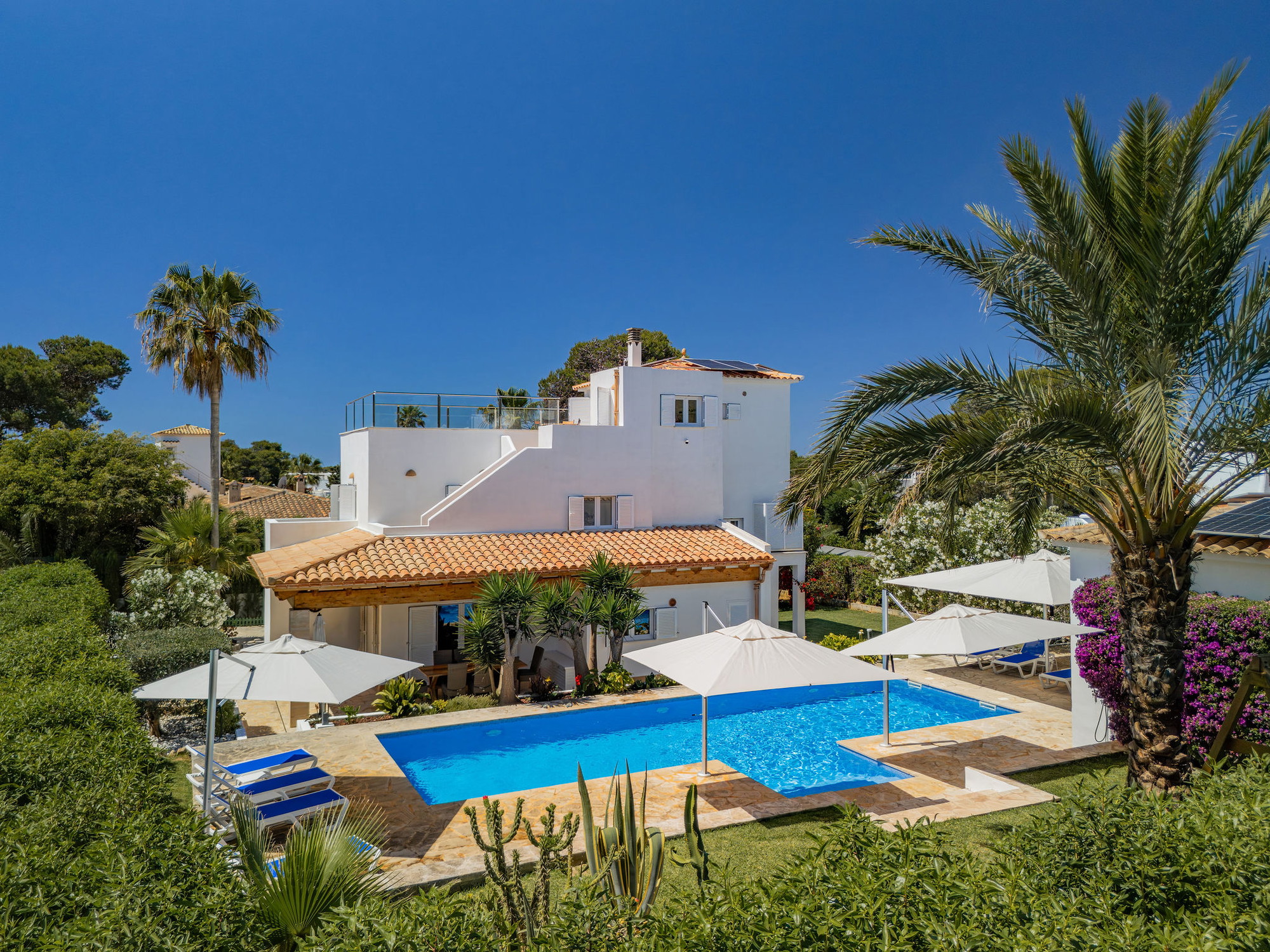 Mediterranean Villa near Cala Serena with Holiday Rental License