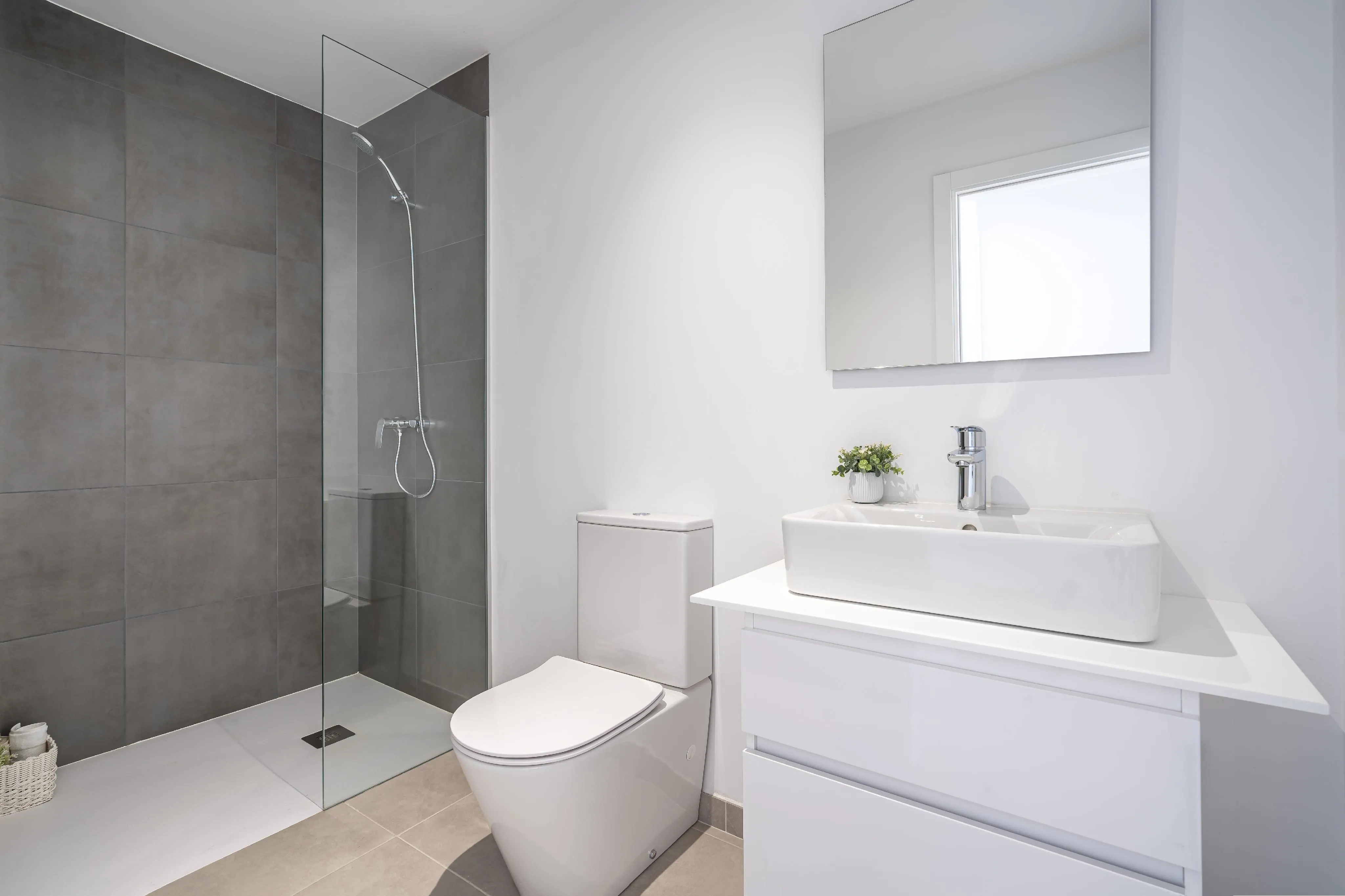 Modernt nybyggt hus i Cala Romántica-10