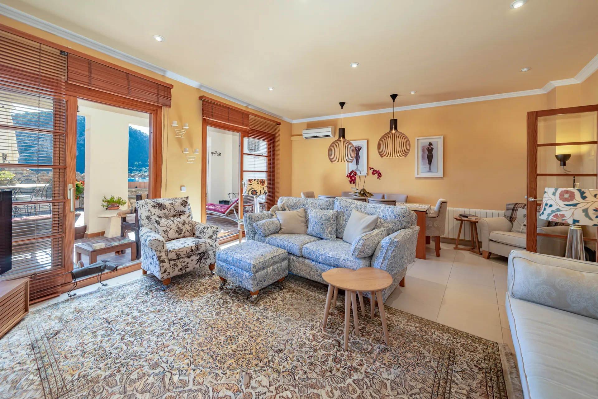 Maison de ville au Calvario avec garage, terrasses et vue mer-4