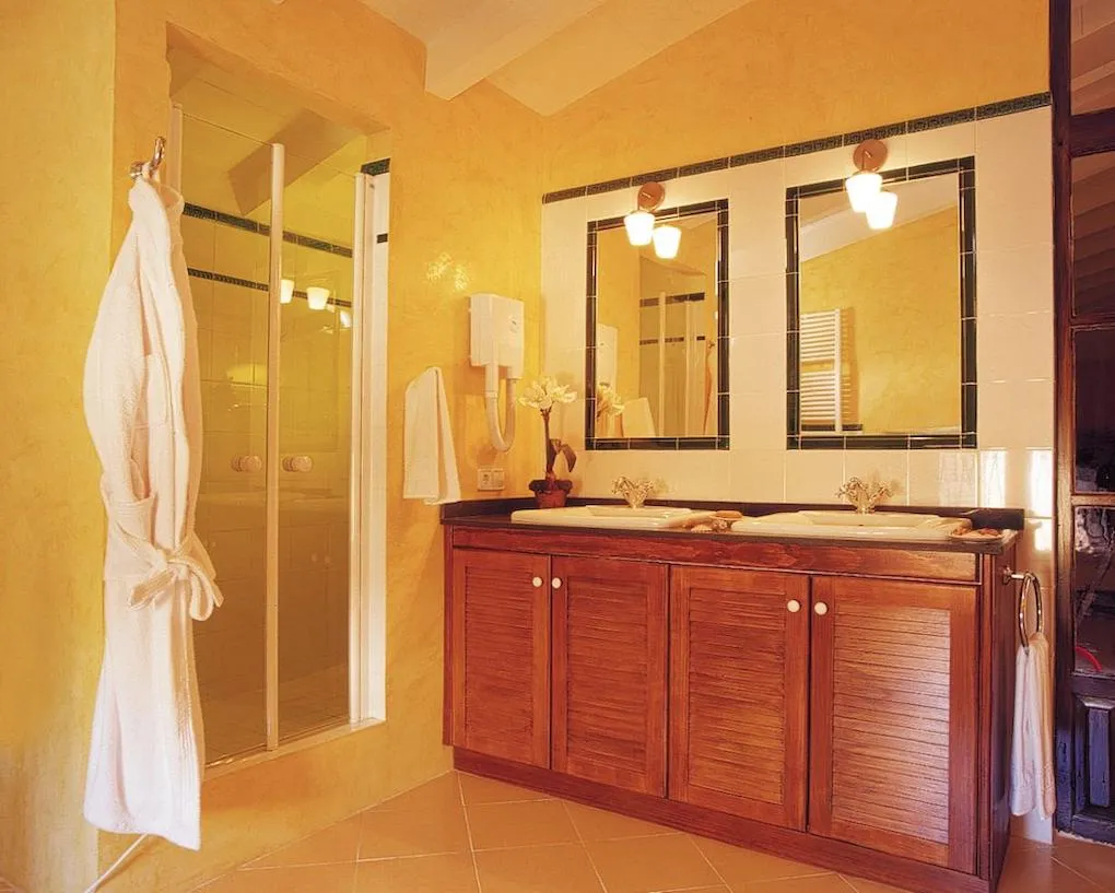 Casa señorial con hotel y restaurante-9