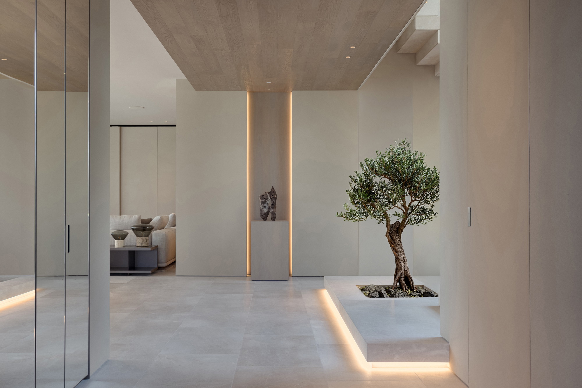 Exquisite designer villa overlooking Son Vida golf course with spa area-27