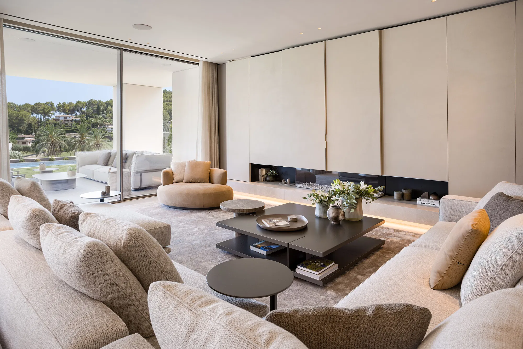 Exquisite designer villa overlooking Son Vida golf course with spa area-8