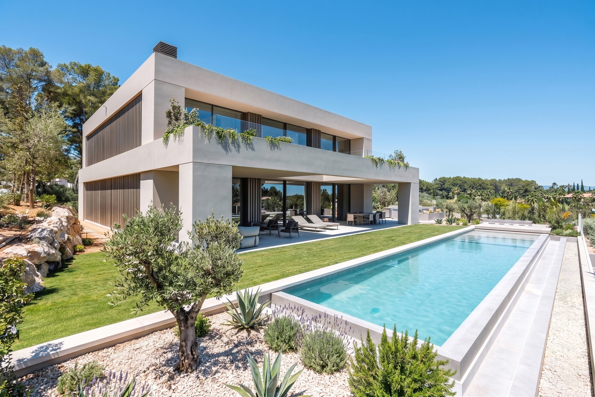 ARIMA - Villa neuve directement sur le terrain de golf avec espace bien-être et spa