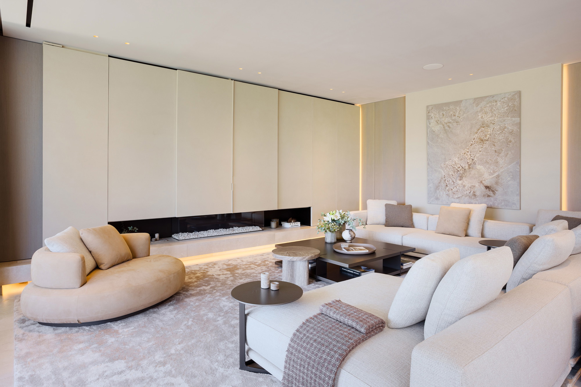 Exquisite designer villa overlooking Son Vida golf course with spa area-9