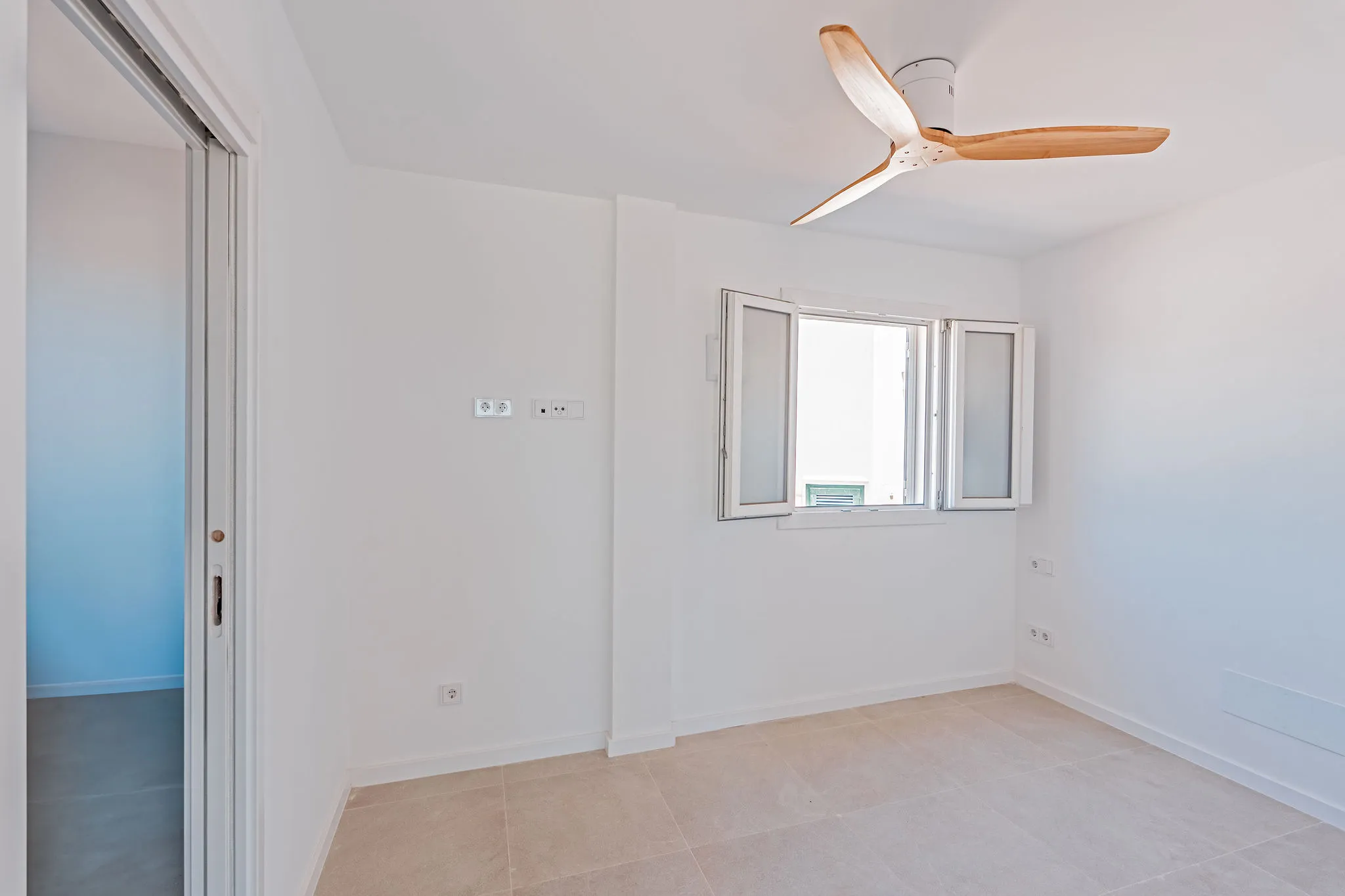 Moderne nybygget villa tæt på Es Trenc-8