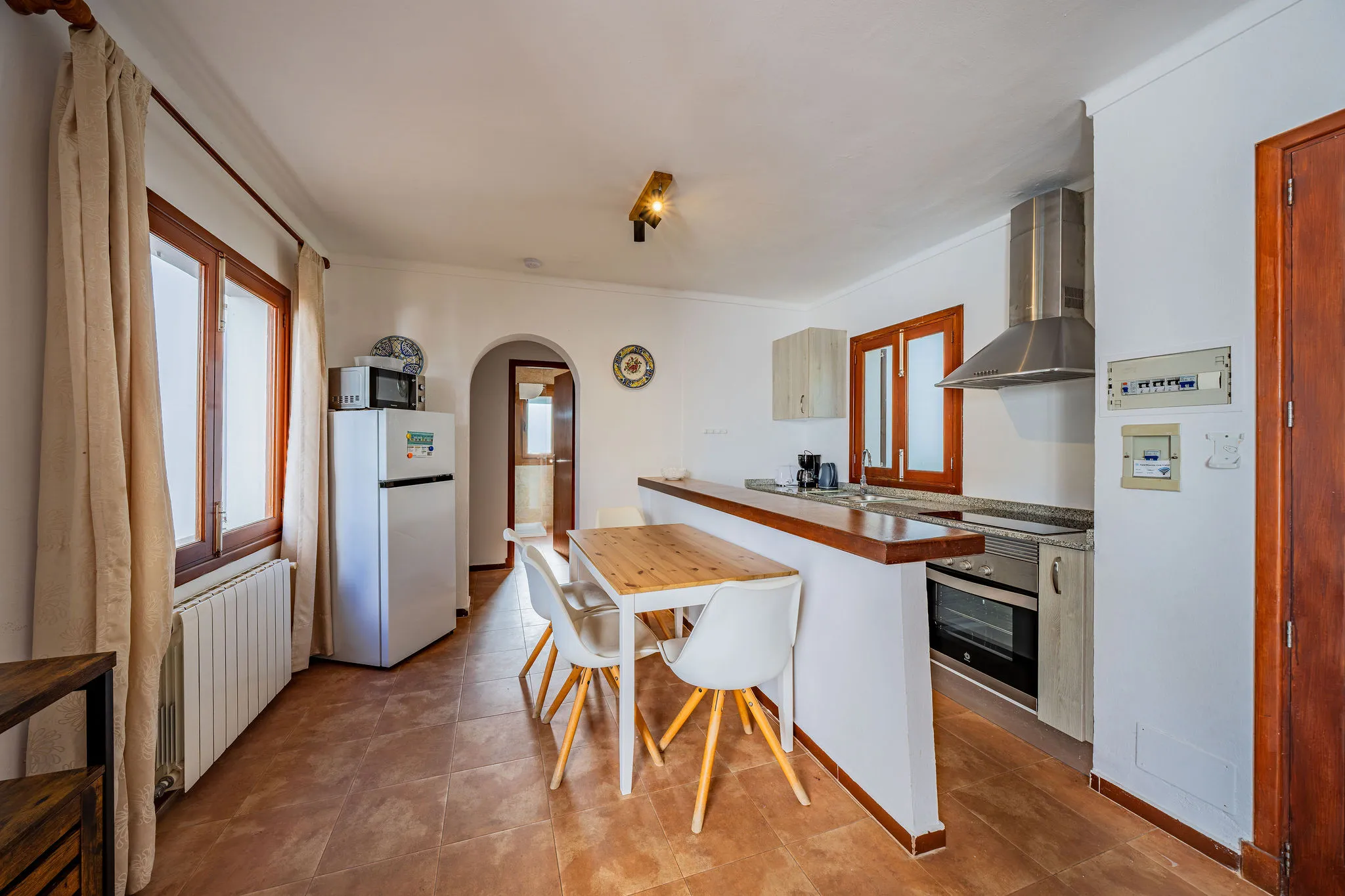 Dos edificis d'apartaments a peu de platja-16